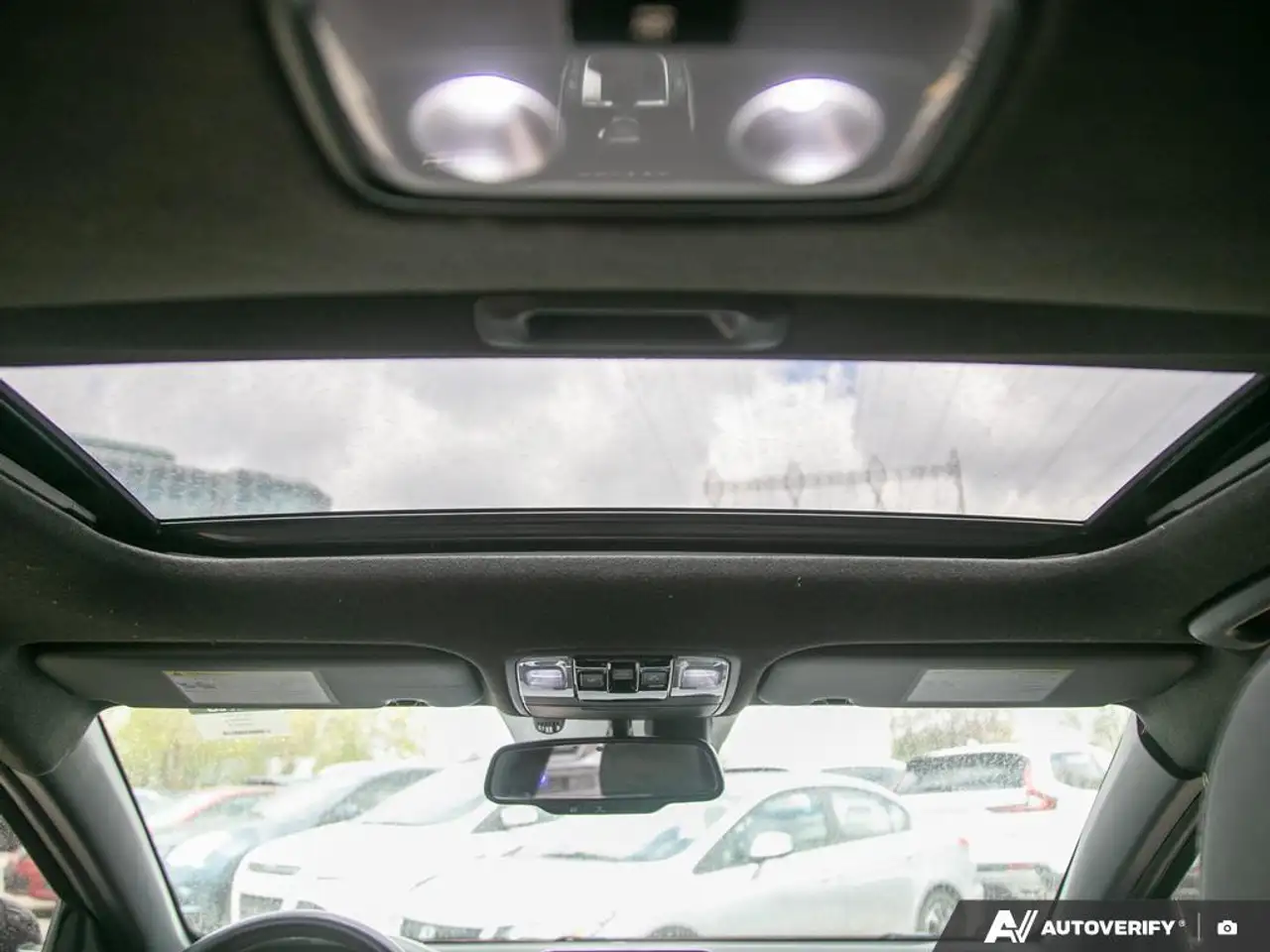 Kia Forte снимка Kia Forte
