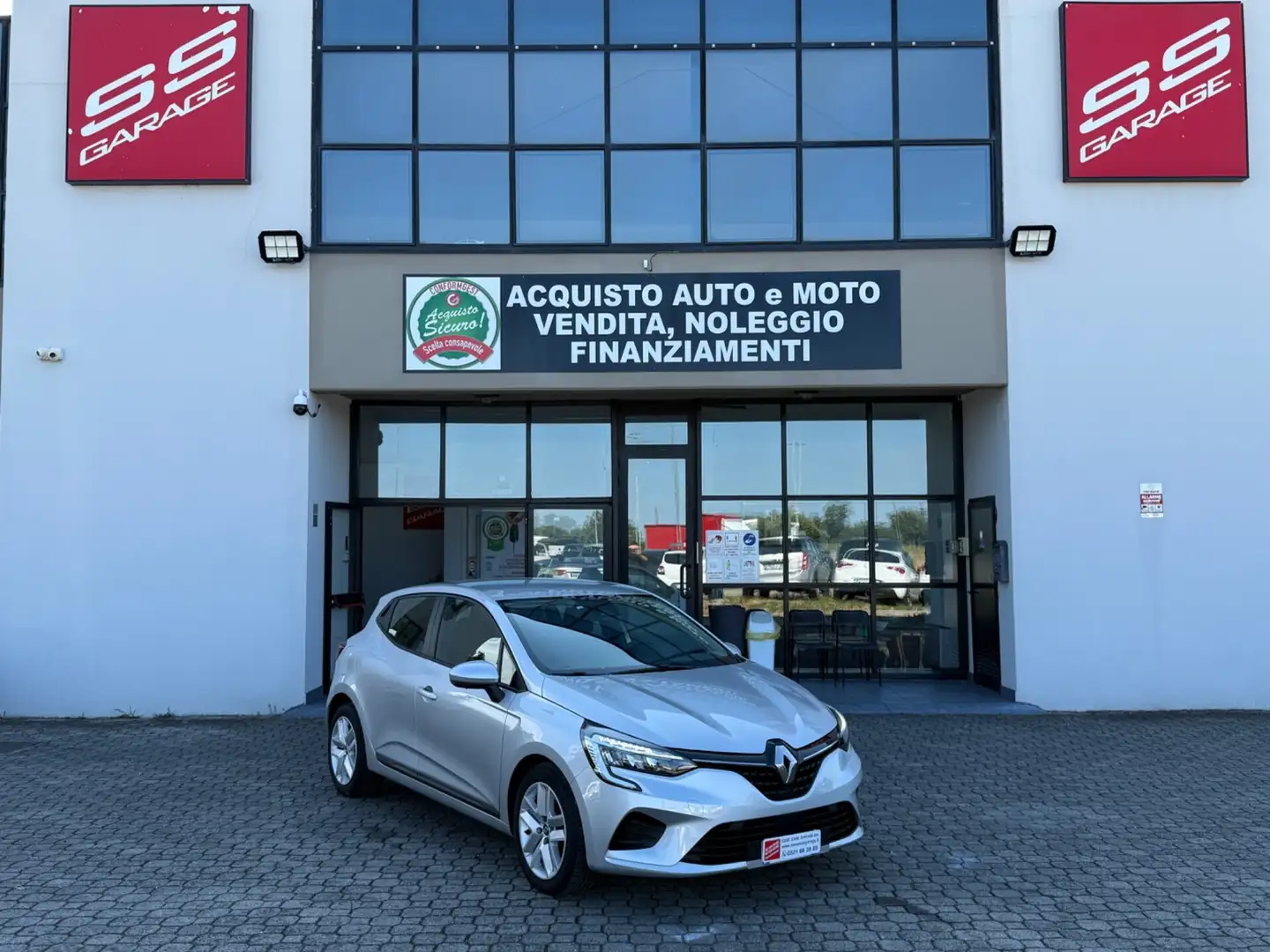 Renault Clio Clio Blue dCi 100 CV 5 porte Evolution Grau - 1