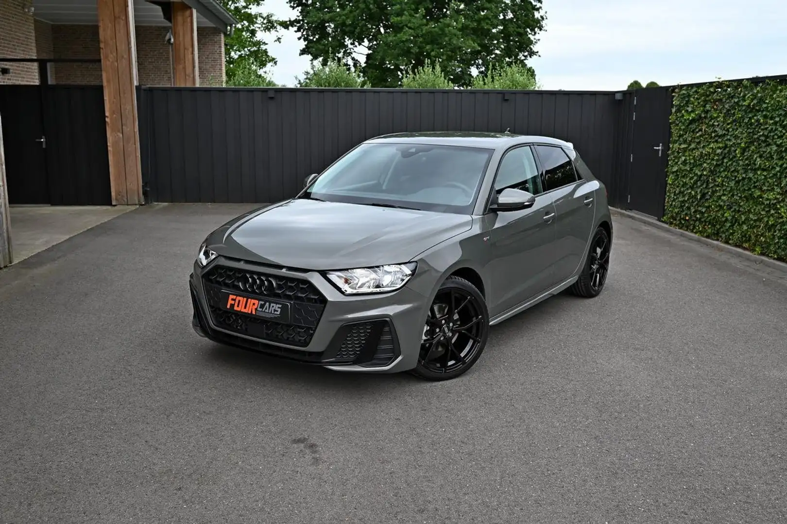 Audi A1 SPORTBACK 30 TFSI S edition | S-Line | 2024 | 5.49 Grijs - 2