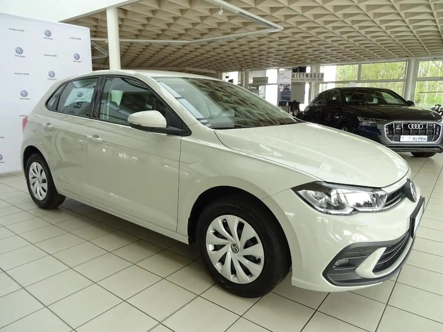 Volkswagen Polo Life 1.0 TSI DSG Gris - 1