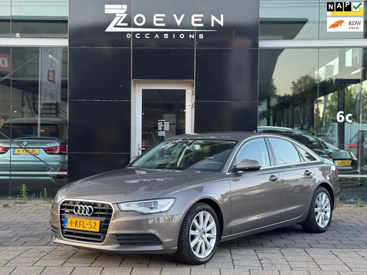 Audi A6 Limousine 2.8 FSI quattro Pro Line Grau - 1