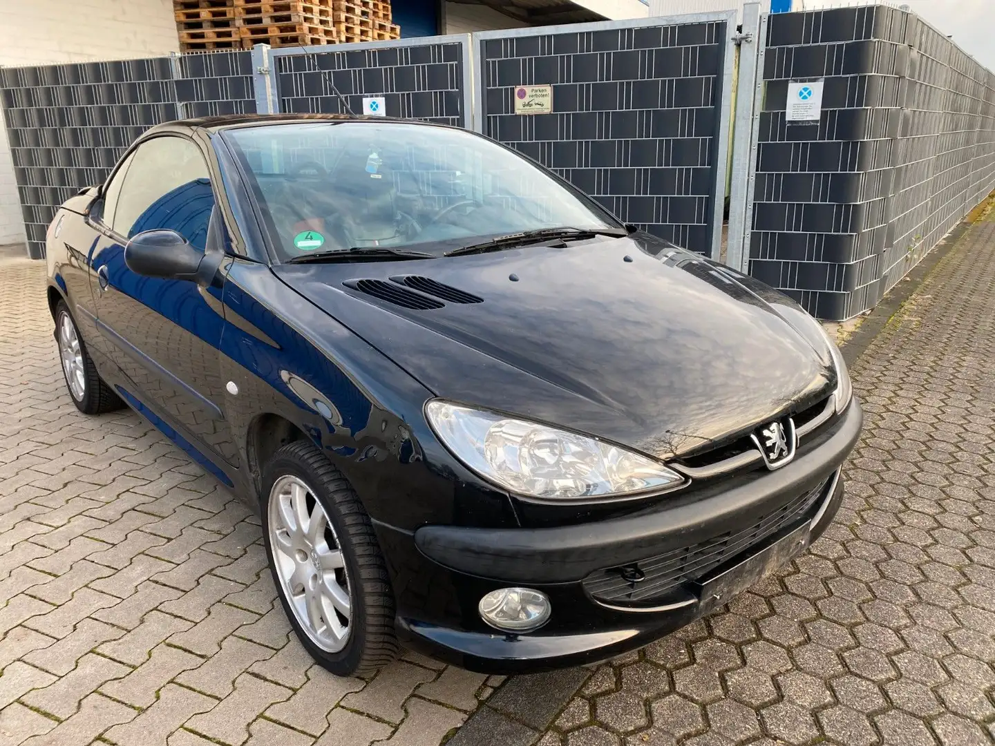 Peugeot 206 Cabriolet CC Schwarz - 2