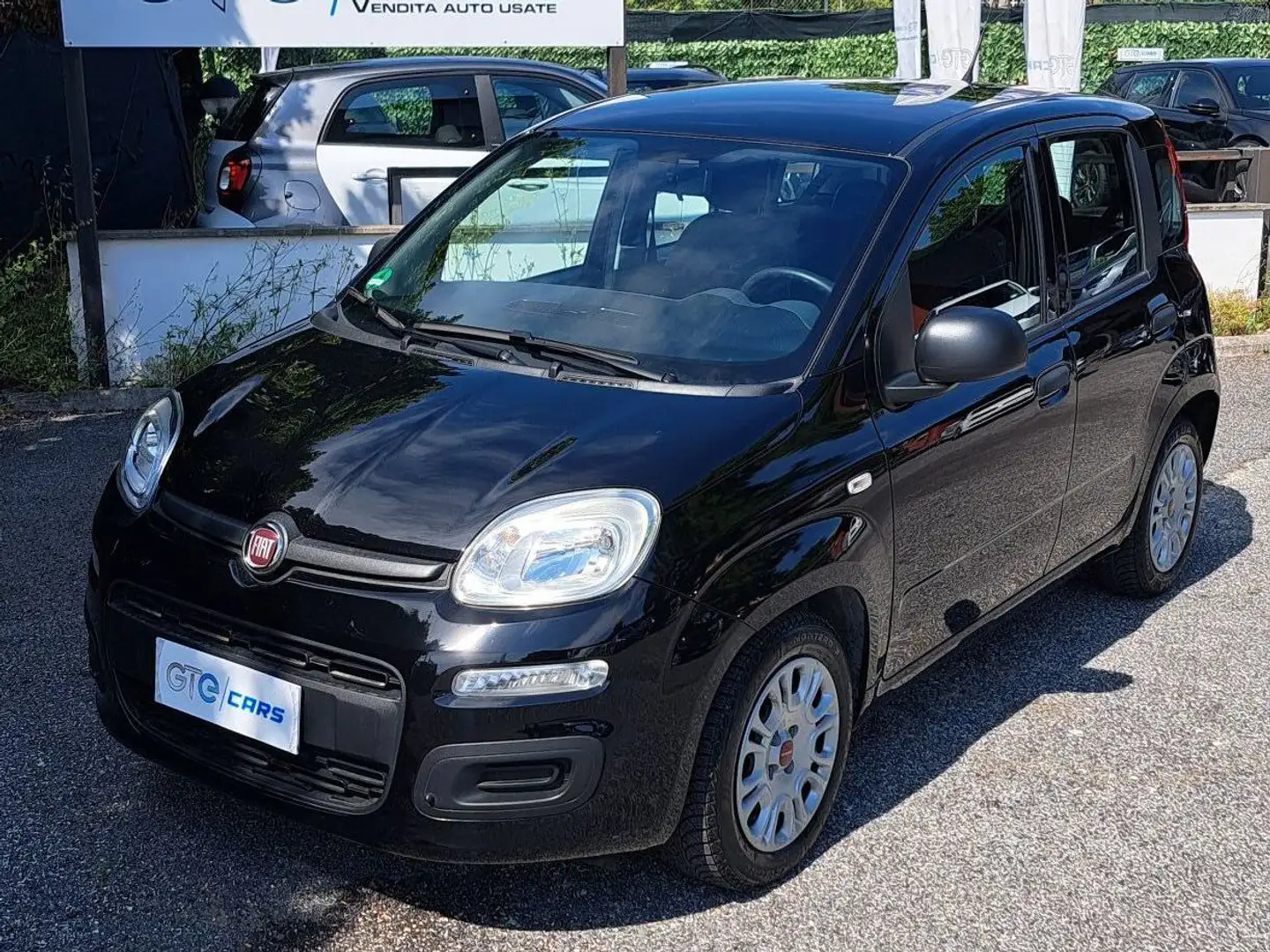 Fiat Panda 1.0 Hybrid Pop Negro - 1