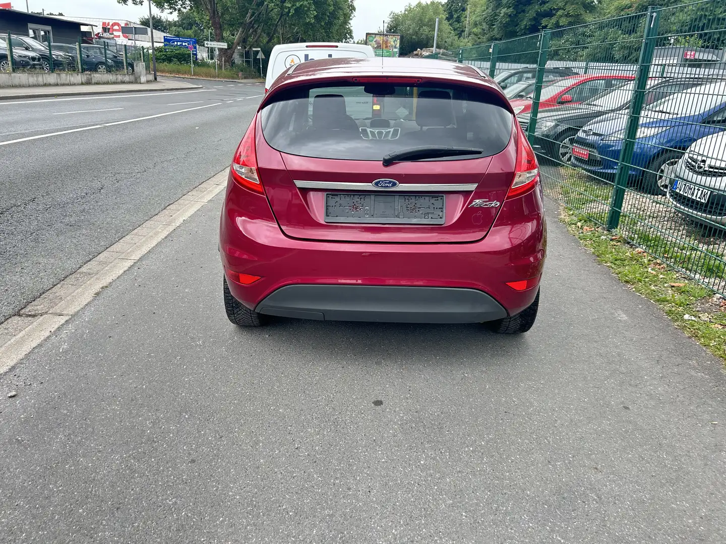 Ford Fiesta 1.25 Titanium Rot - 2