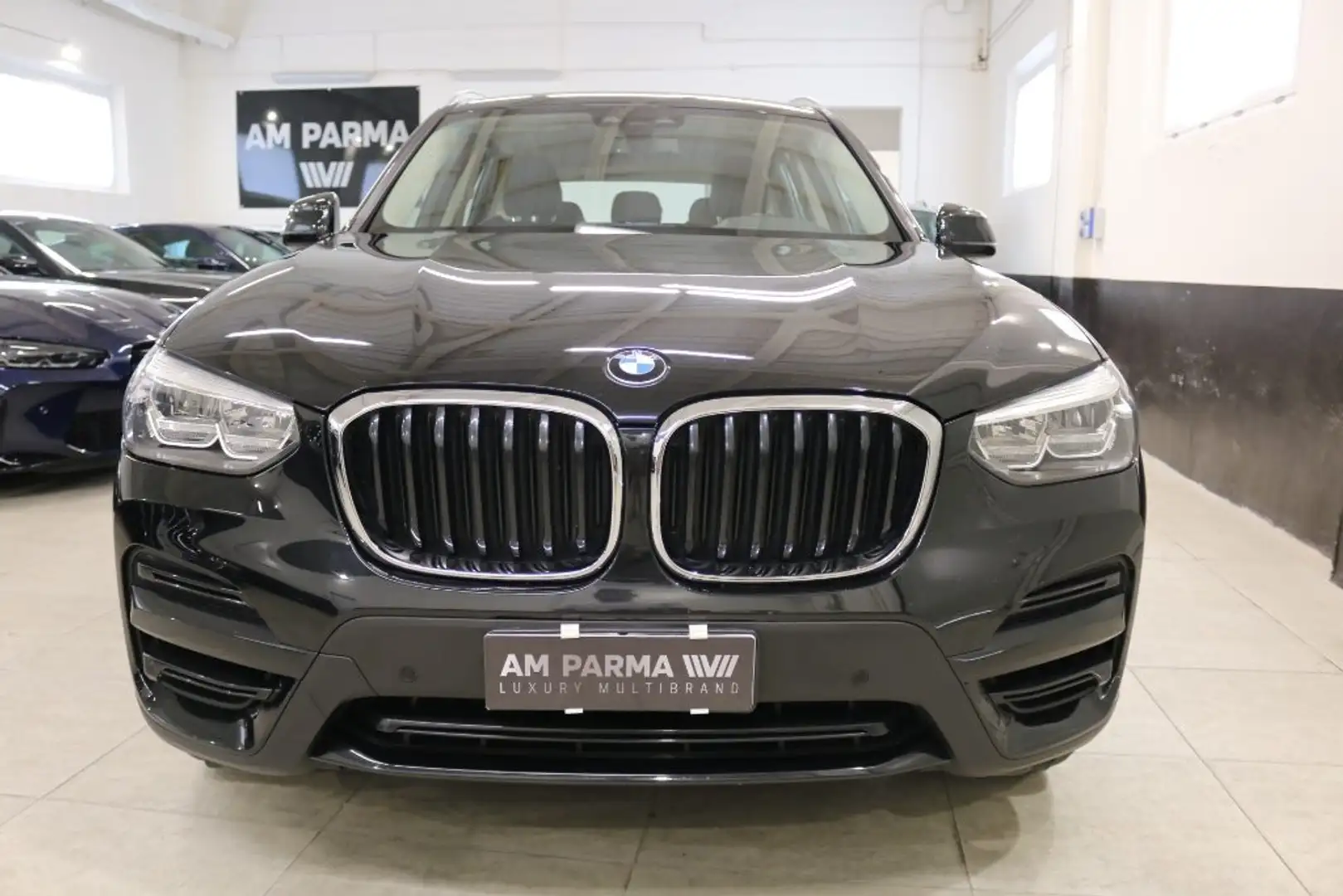BMW X3 xDrive20d 48V Schwarz - 2
