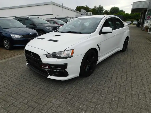 Mitsubishi Lancer EVOLUTION X 2.0 TURBO
