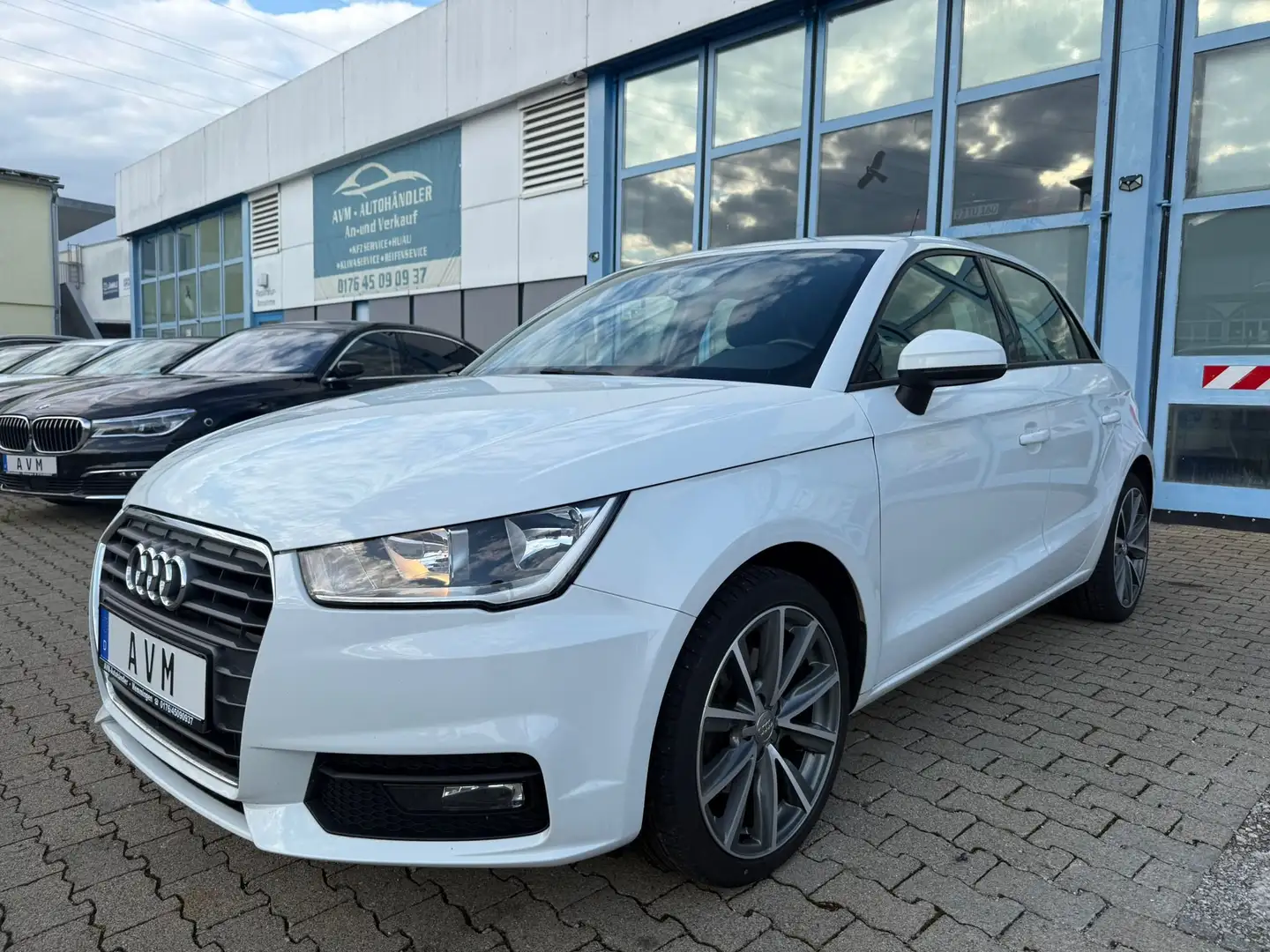 Audi A1 sport, Navi, Sitzheizung, Keyless-Go Blanc - 1