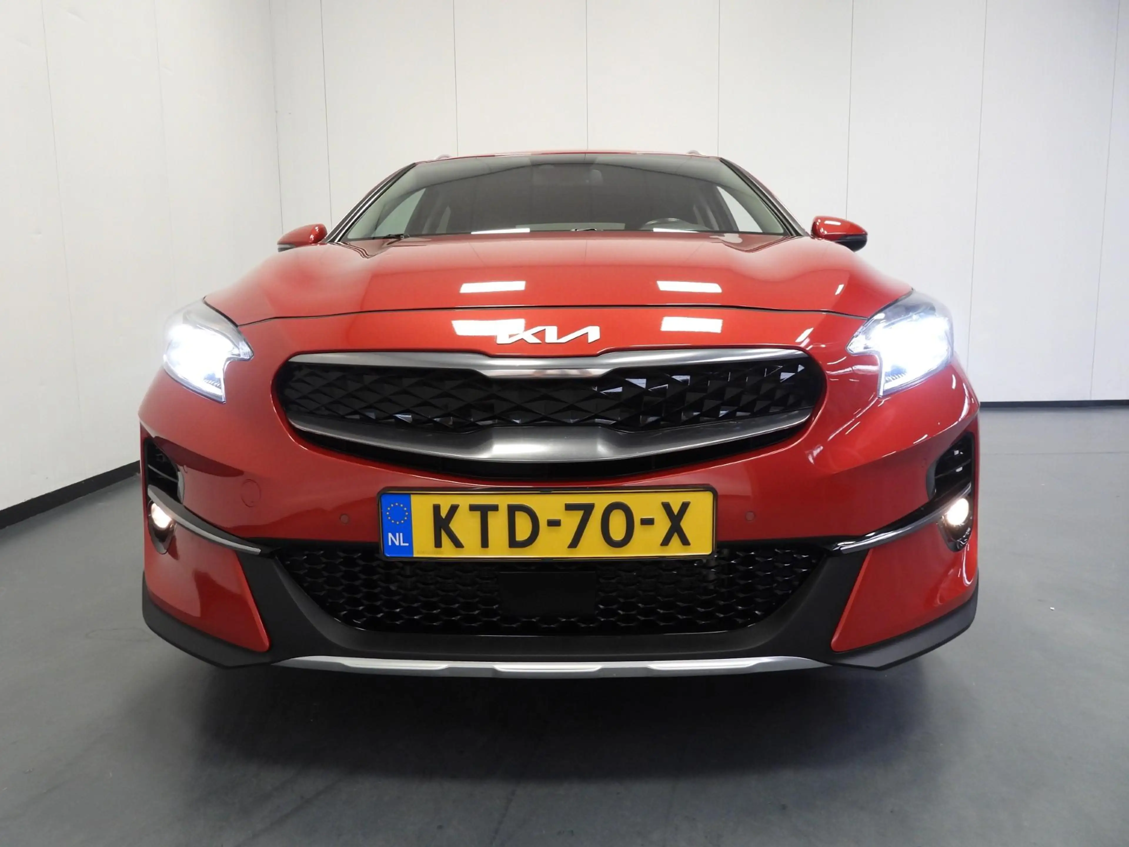 Kia XCeed 1.6 GDi PHEV Plug-In ExecutiveLine LEER/MEMORY/LED — photo 43