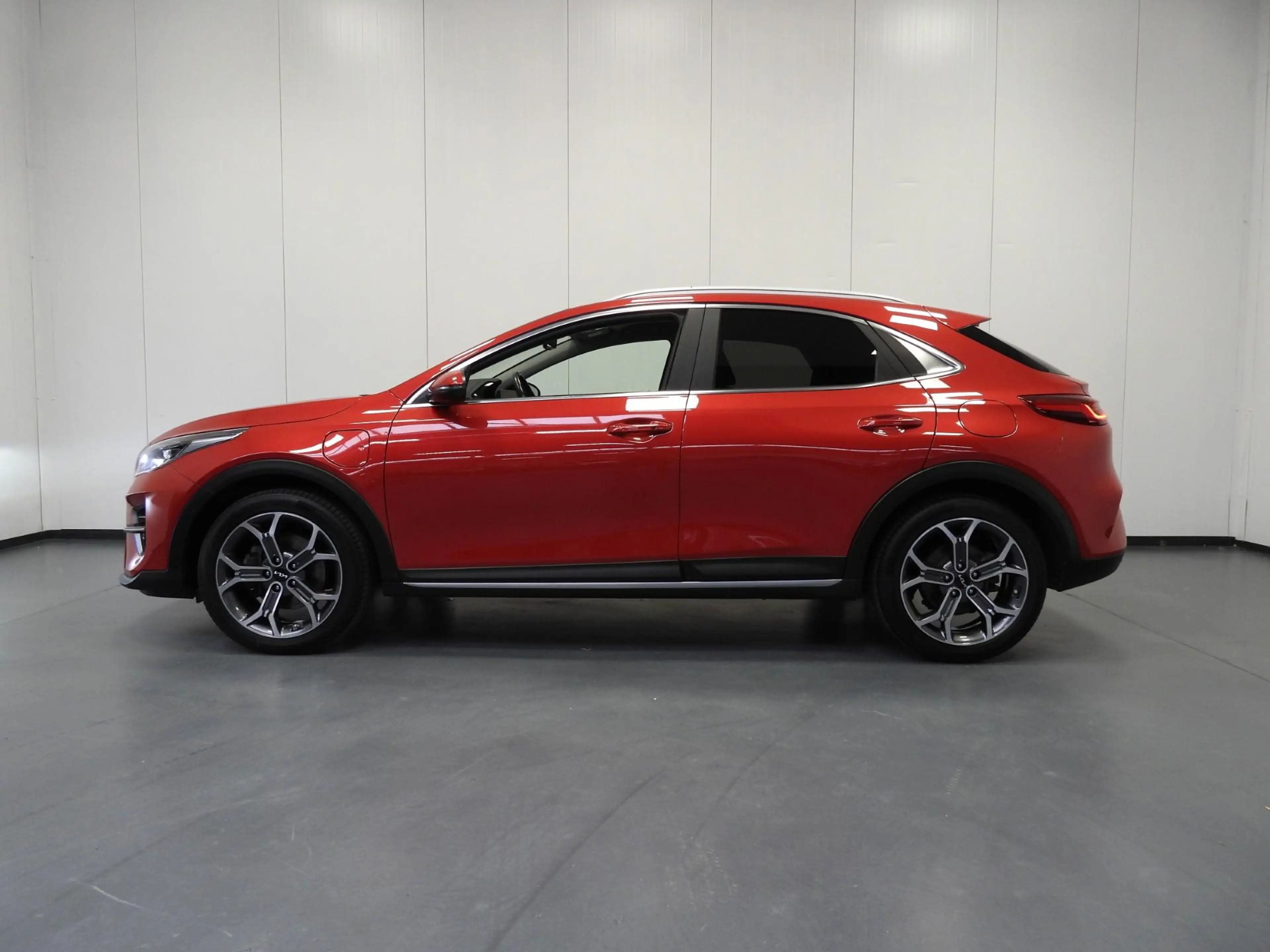 Kia XCeed 1.6 GDi PHEV Plug-In ExecutiveLine LEER/MEMORY/LED — photo 2
