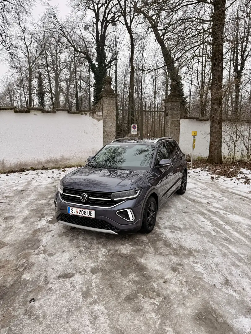 Volkswagen T-Cross 1,0 TSI R-Line DSG - 1