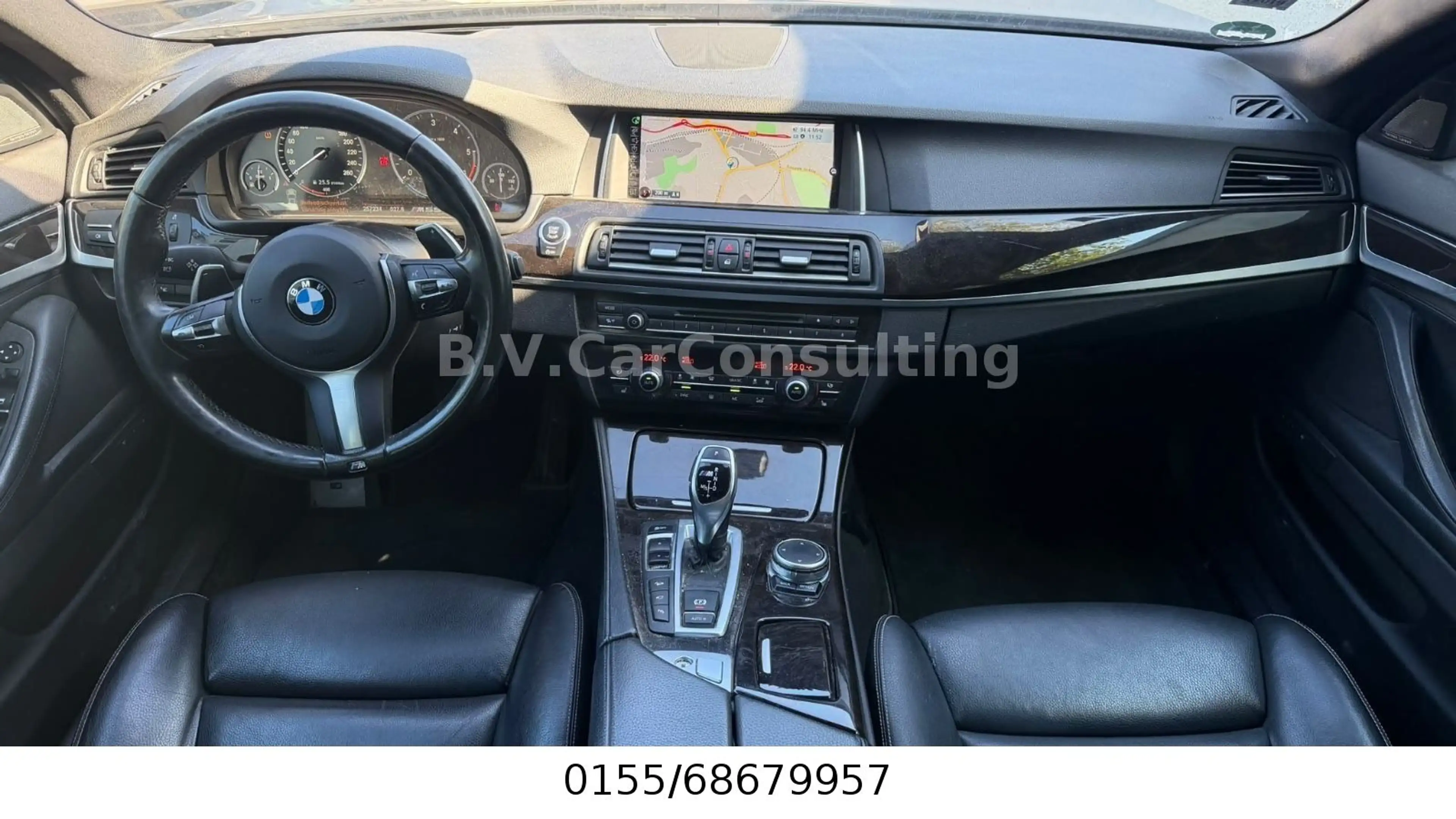 BMW 550 d Touring xDrive*HeadUp*Navi*Cam*Spurh*Absta — photo 14