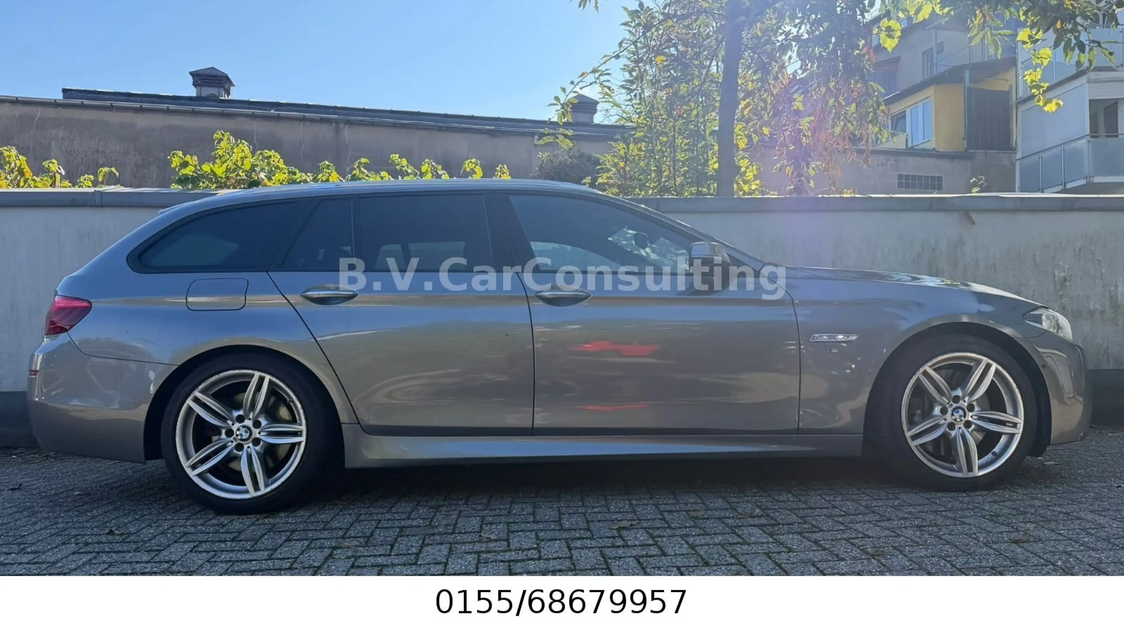 BMW 550 d Touring xDrive*HeadUp*Navi*Cam*Spurh*Absta — photo 5