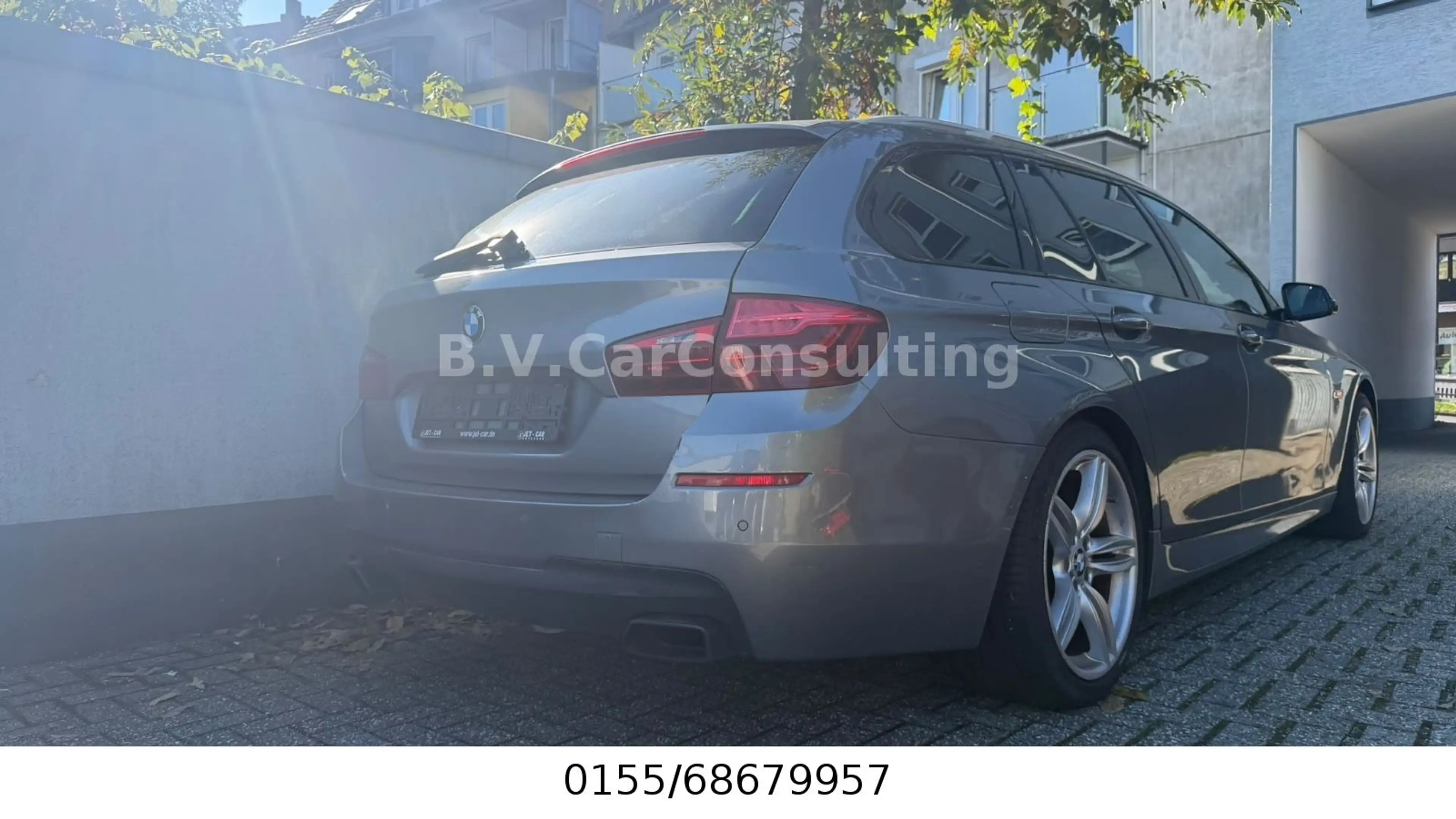 BMW 550 d Touring xDrive*HeadUp*Navi*Cam*Spurh*Absta — photo 4