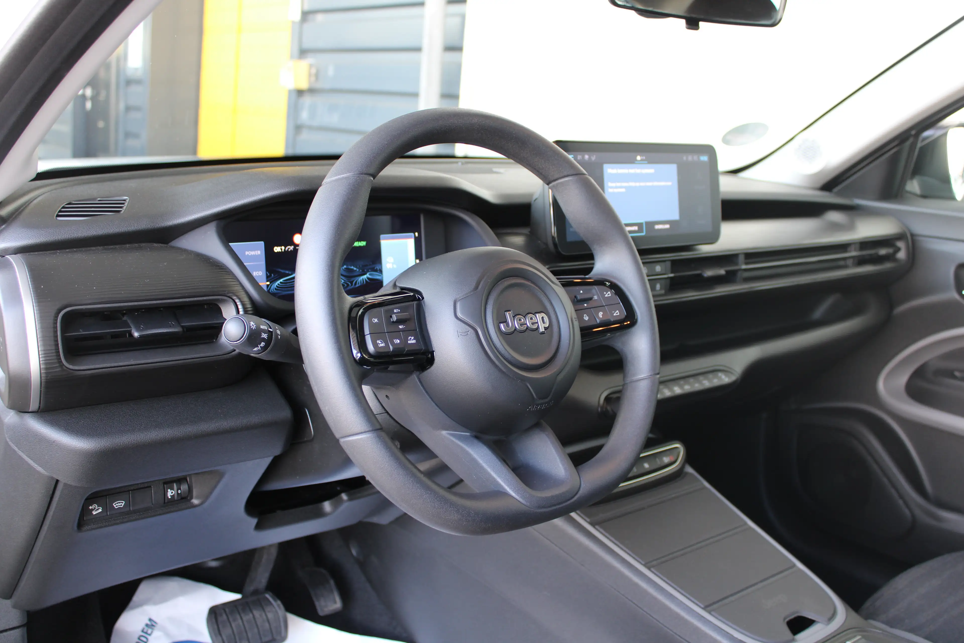 Jeep Avenger Longitude 54 kWh | SOH 95% | Keyless entry | Navig — photo 12