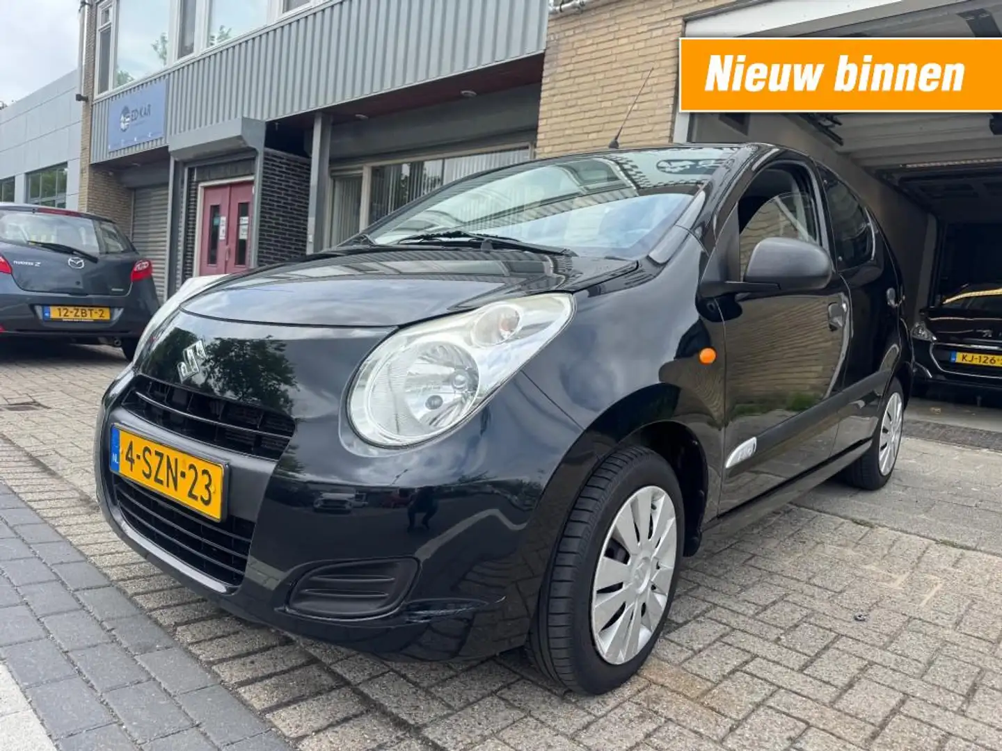 Suzuki Alto 1.0 Comfort EASSS airco 2de eig. NAP APK 1-2026 RI Nero - 1