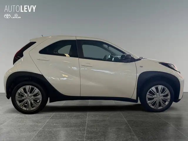 Toyota Aygo X view 7