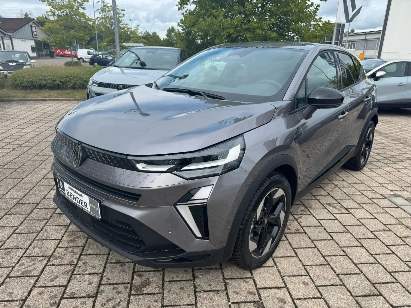 Renault Captur 2 Techno ECO-G 100 Gri - 2