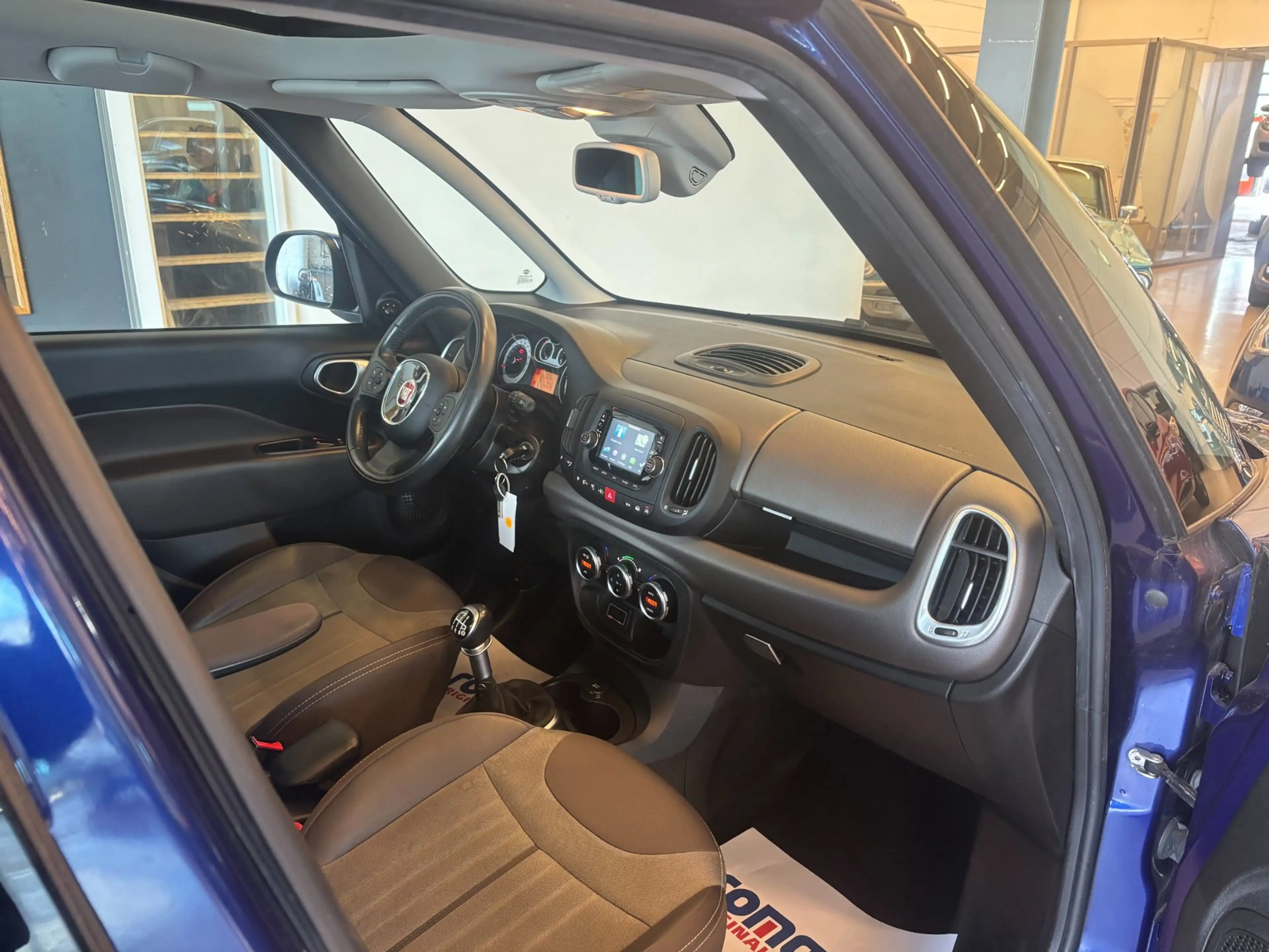 Fiat 500L 0.9 TwinAir Lounge | Panoramadak | Cruise | PDC | — photo 22