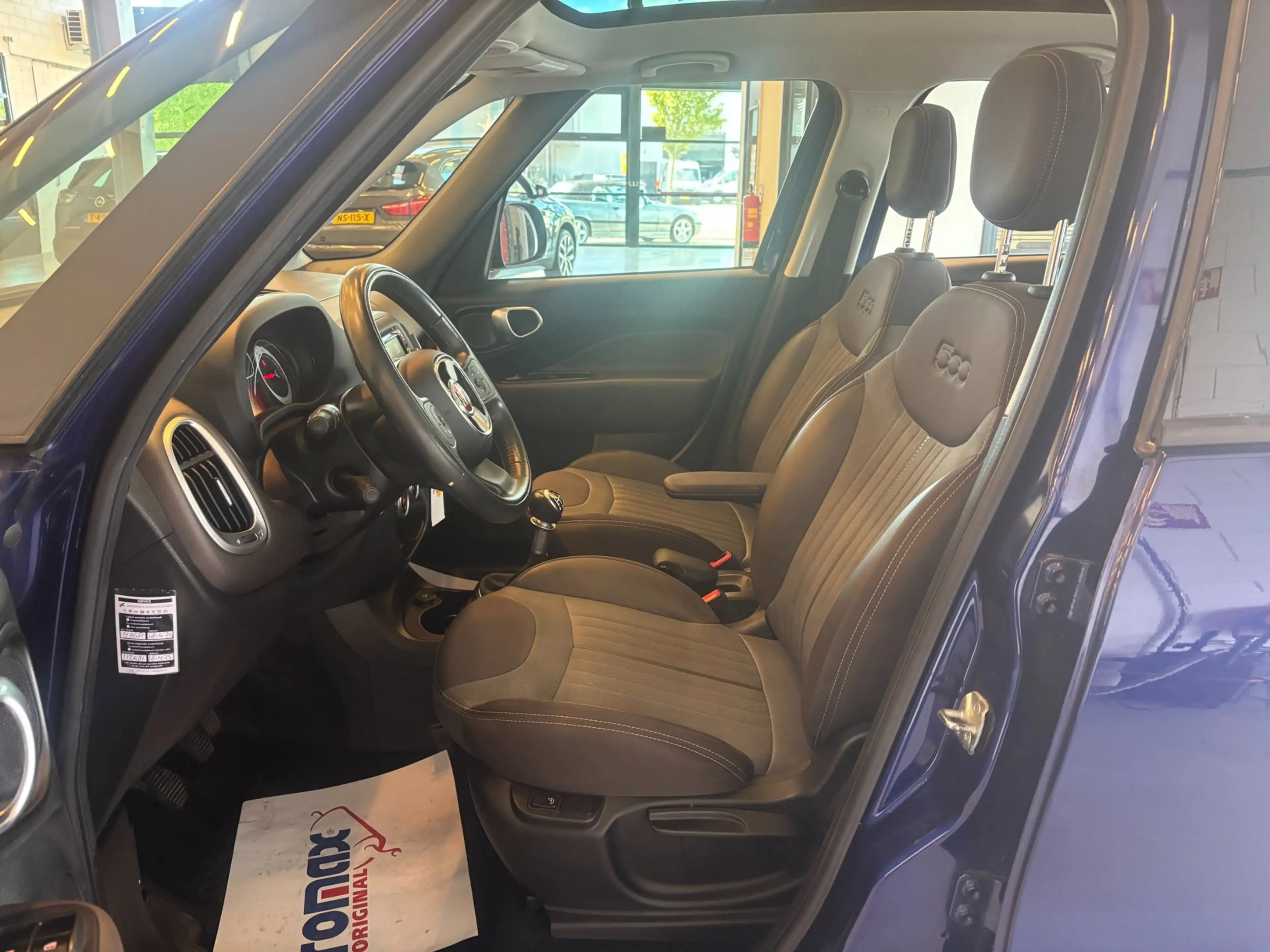 Fiat 500L 0.9 TwinAir Lounge | Panoramadak | Cruise | PDC | — photo 13
