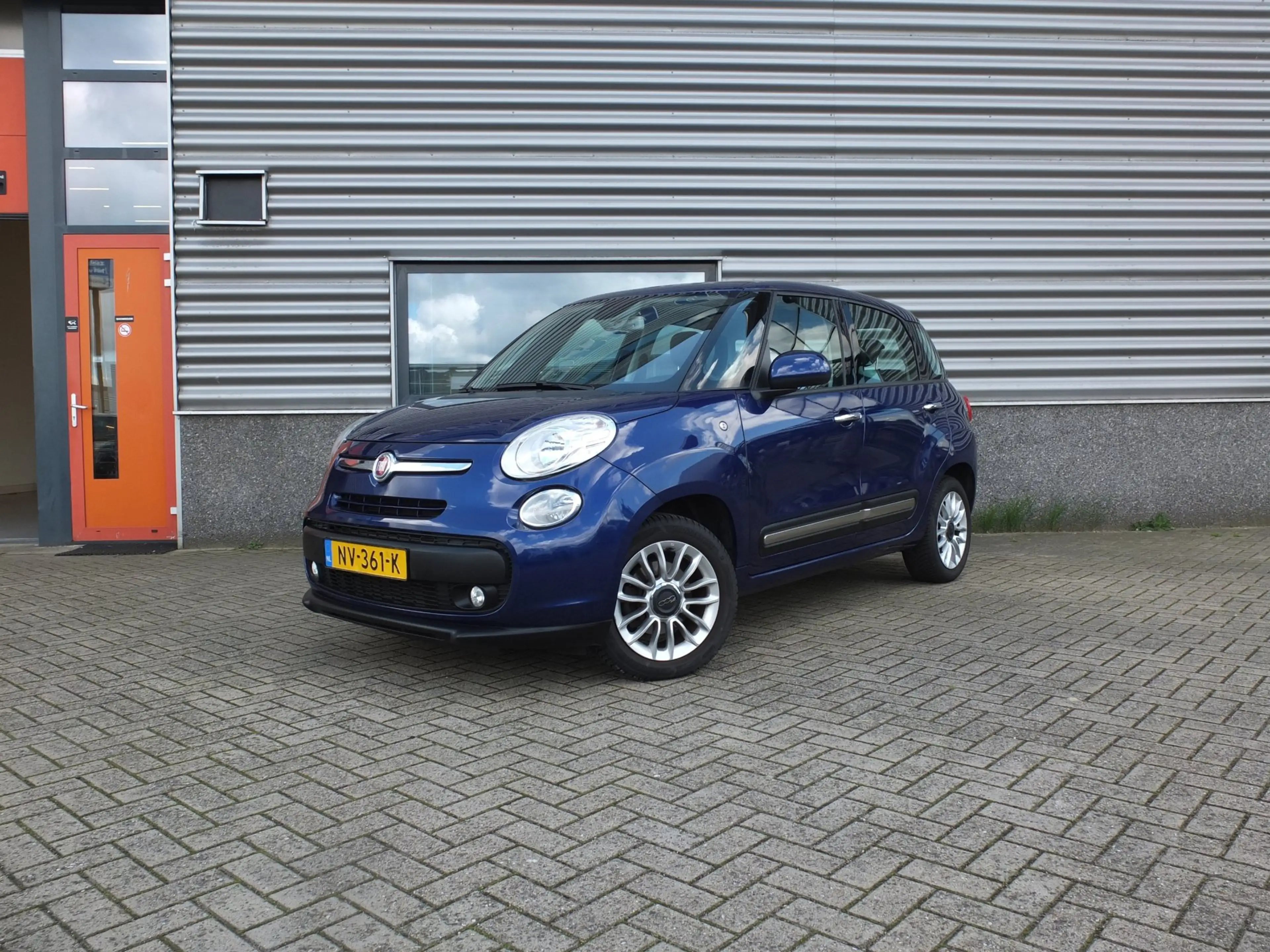 Fiat 500L 0.9 TwinAir Lounge | Panoramadak | Cruise | PDC | — photo 7