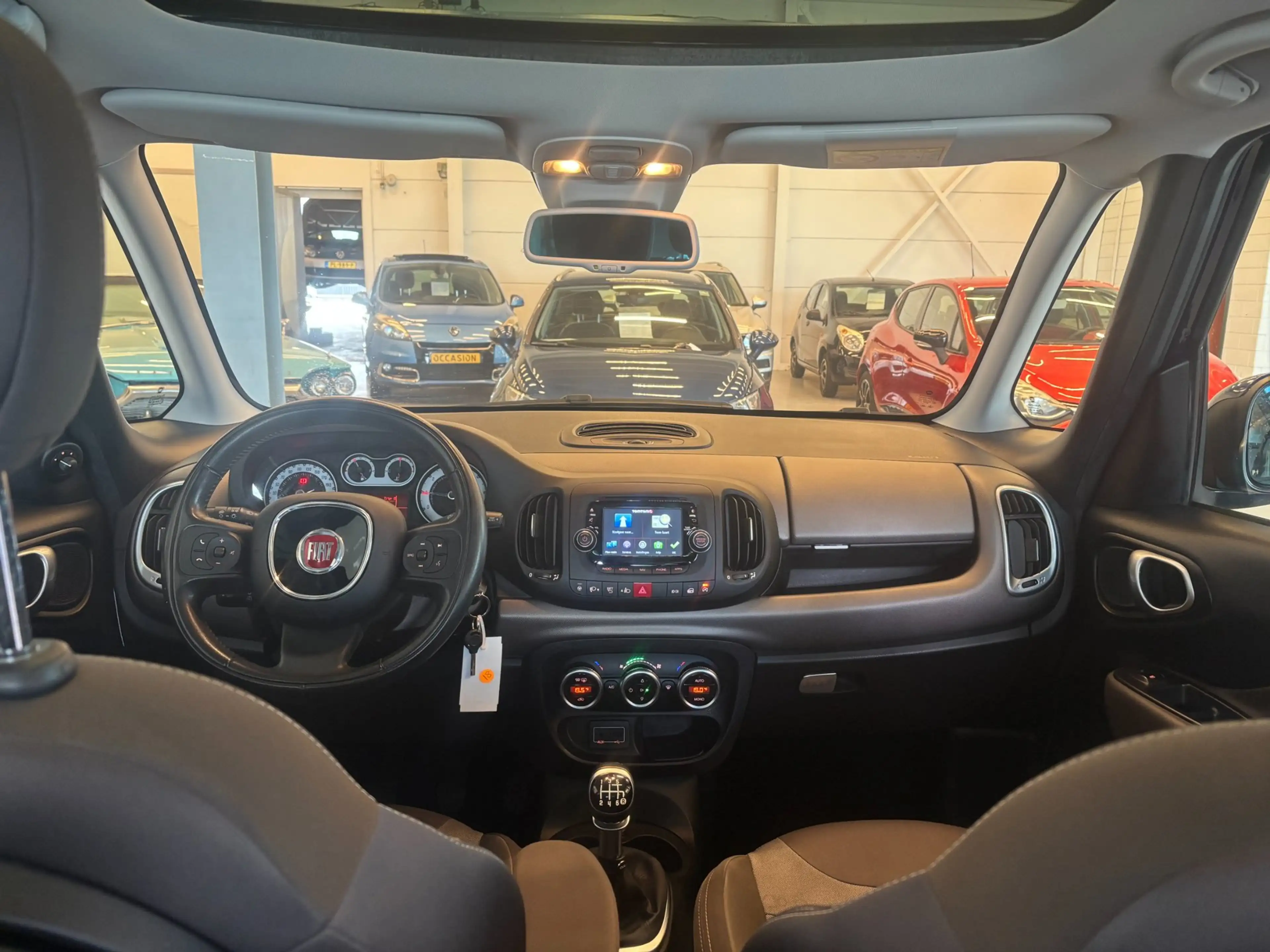 Fiat 500L 0.9 TwinAir Lounge | Panoramadak | Cruise | PDC | — photo 3