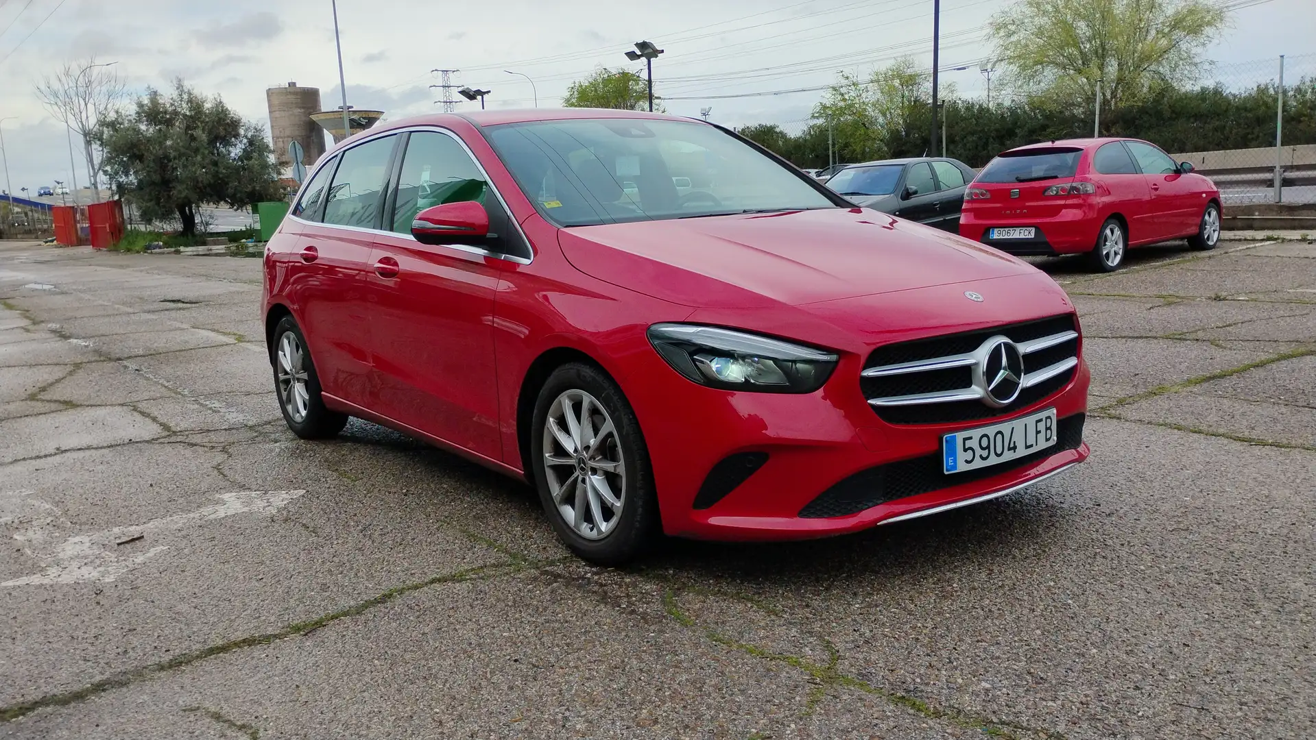 Mercedes-Benz B 180 180d Rojo - 2