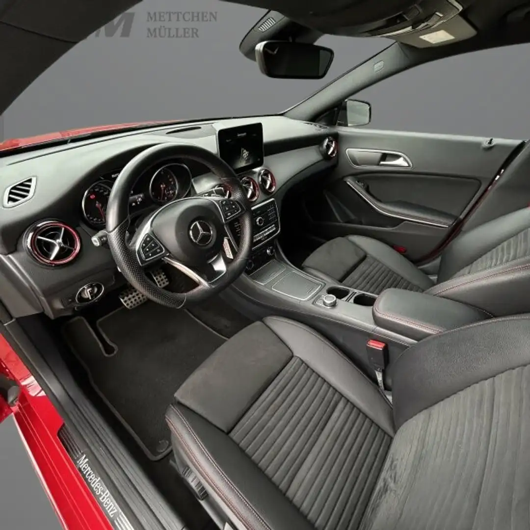 Mercedes-Benz CLA 250 4Matic +LED+Navi+Night+AUT+Chrom-Paket Červená - 2