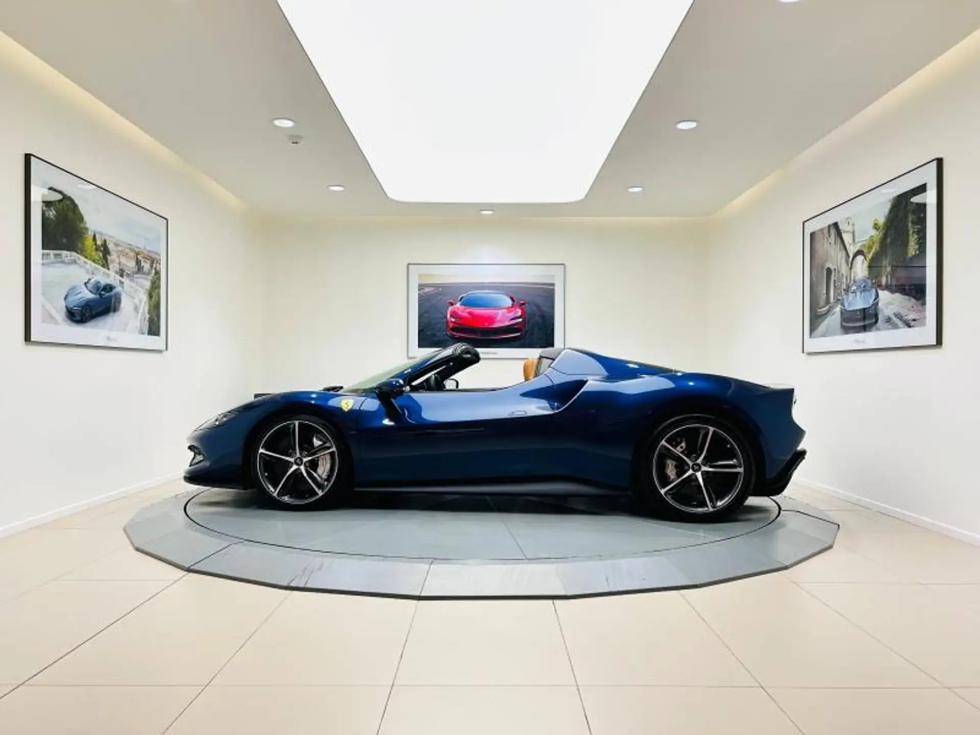 페라리 296 GTS 2024 파랑 사진 3