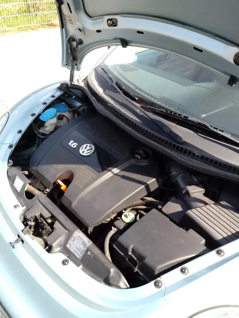 Volkswagen New Beetle New Beetle Cabriolet 1.6 Blau - 1