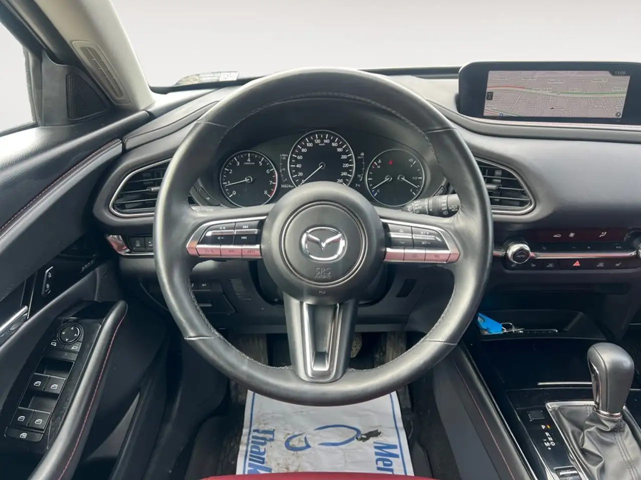 Mazda CX-30 снимка Mazda CX-30