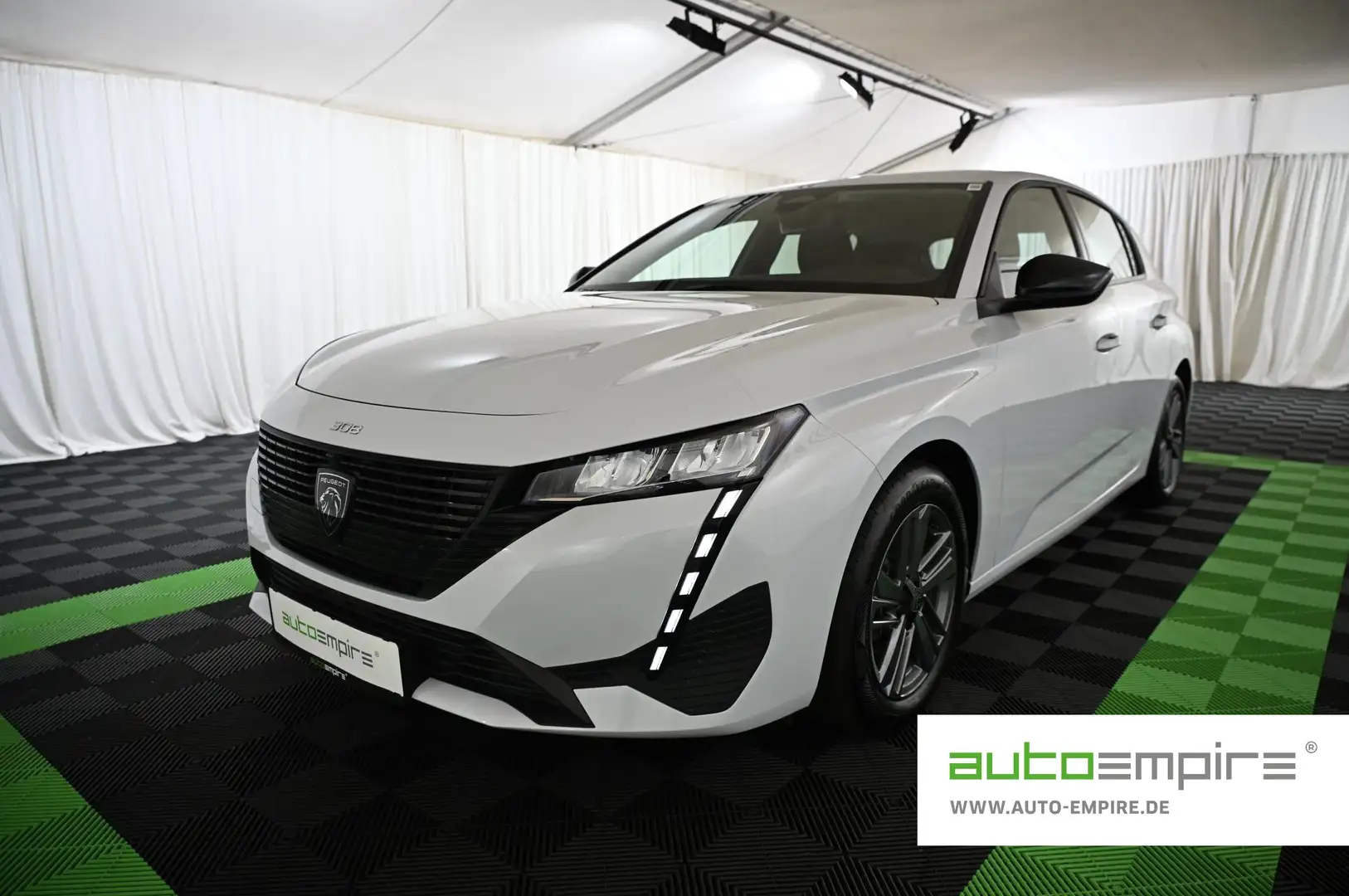 Peugeot 308 1.2 130 e-THP EAT8 Active-Pack LED/CAR-PLAY/ 16 Weiß - 1