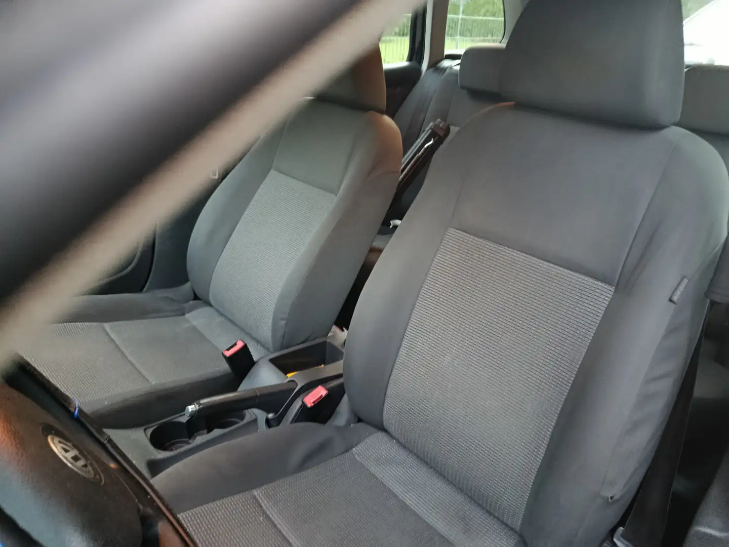 Volkswagen Golf 1.9 TDI DPF Tour - 1