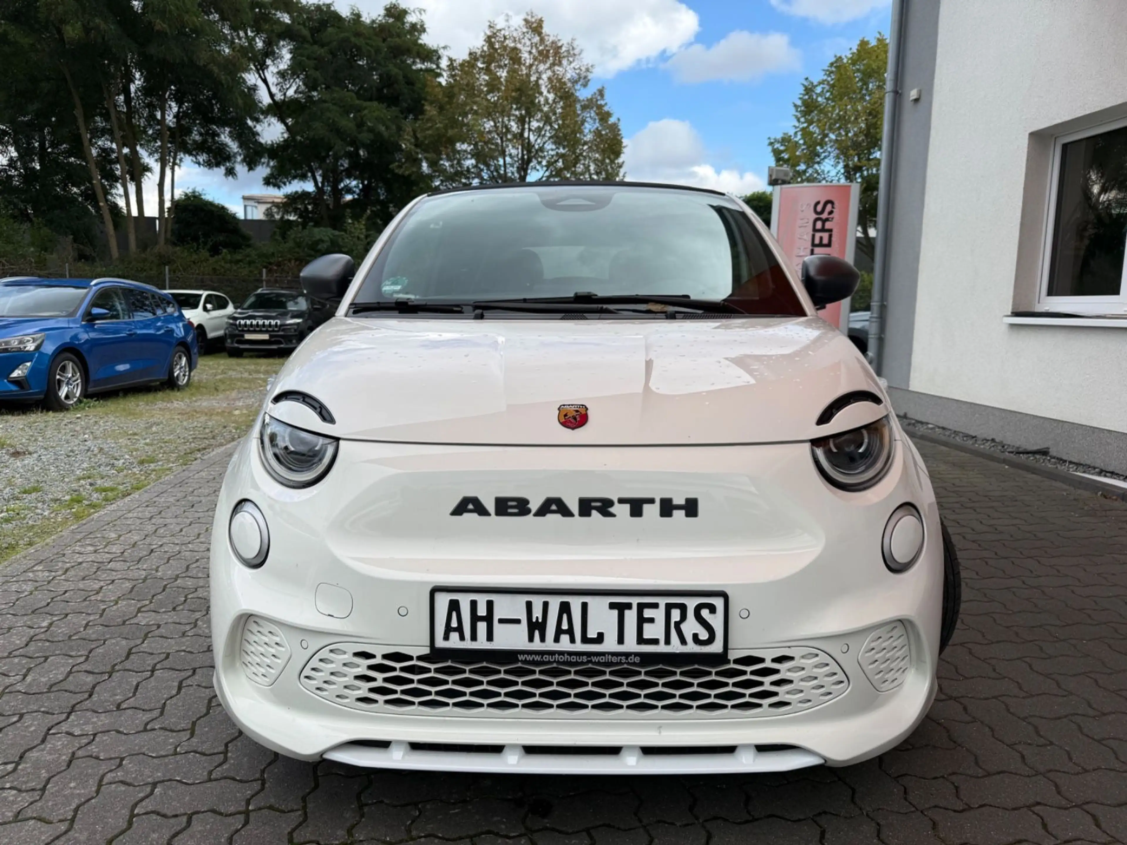 Abarth 500e 500 e Cabrio Turismo=Mwst-Kamera-Carplay-= — photo 3
