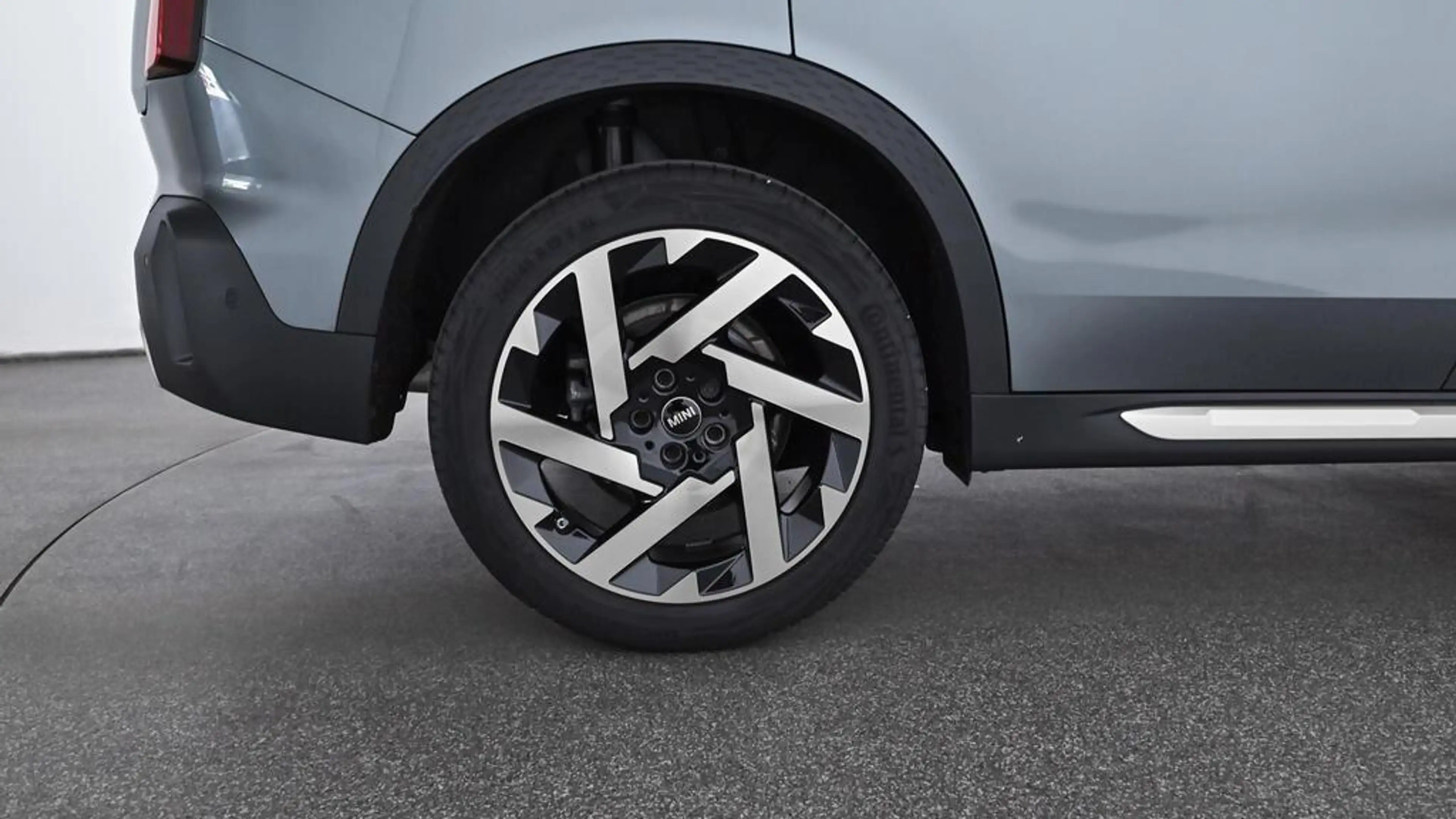 MINI Countryman C Favoured Trim — photo 9