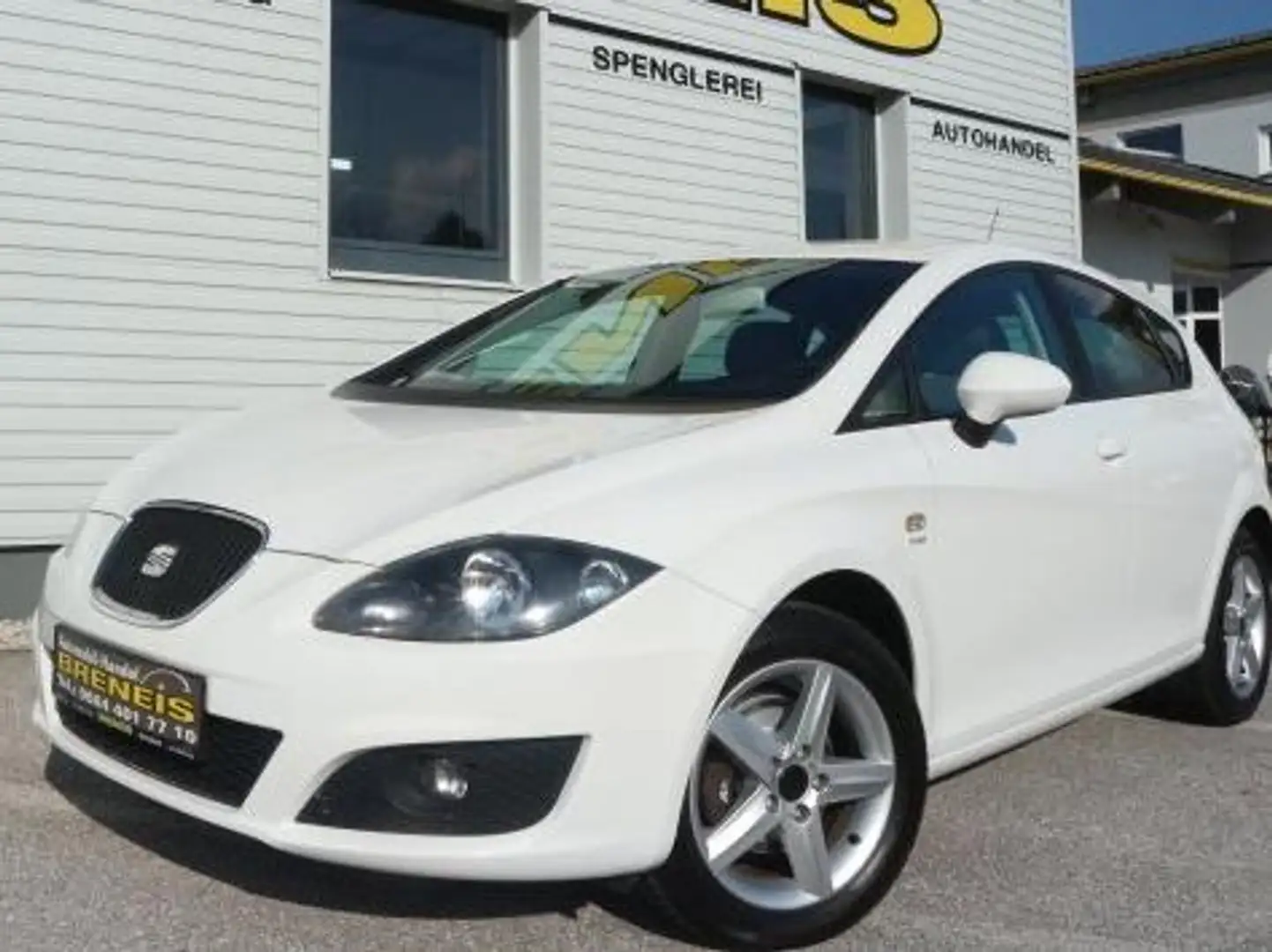 SEAT Leon Reference Ecomotive 1,2 TSI*105PS Weiß - 1