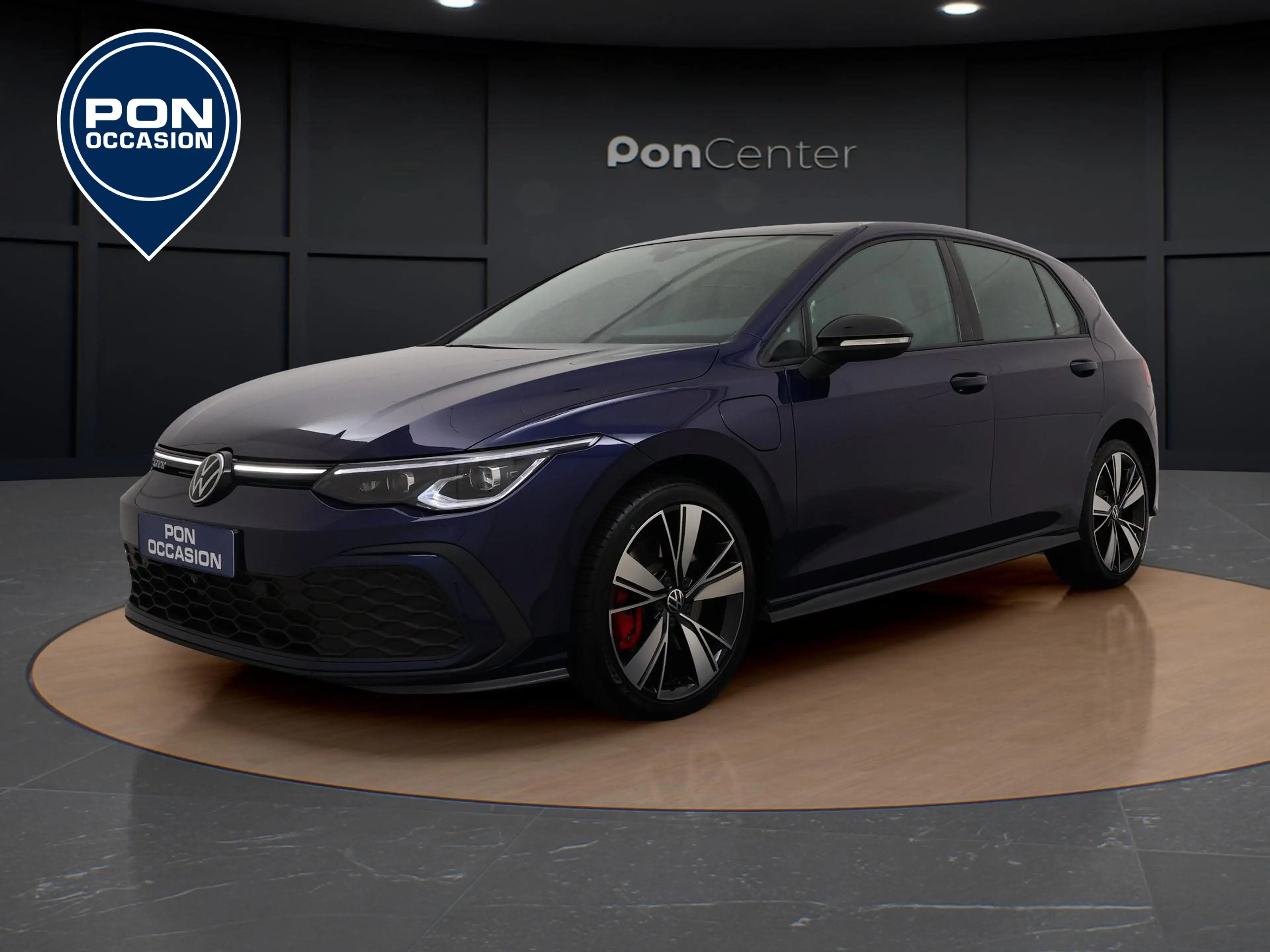 Volkswagen Golf GTE 1.4 eHybrid | ACC | Stuur-/Stoelverwarming | Matri