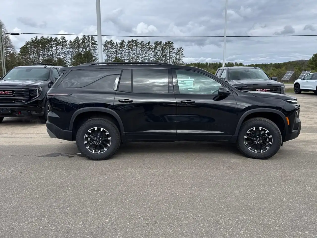 Chevrolet Traverse снимка Chevrolet Traverse