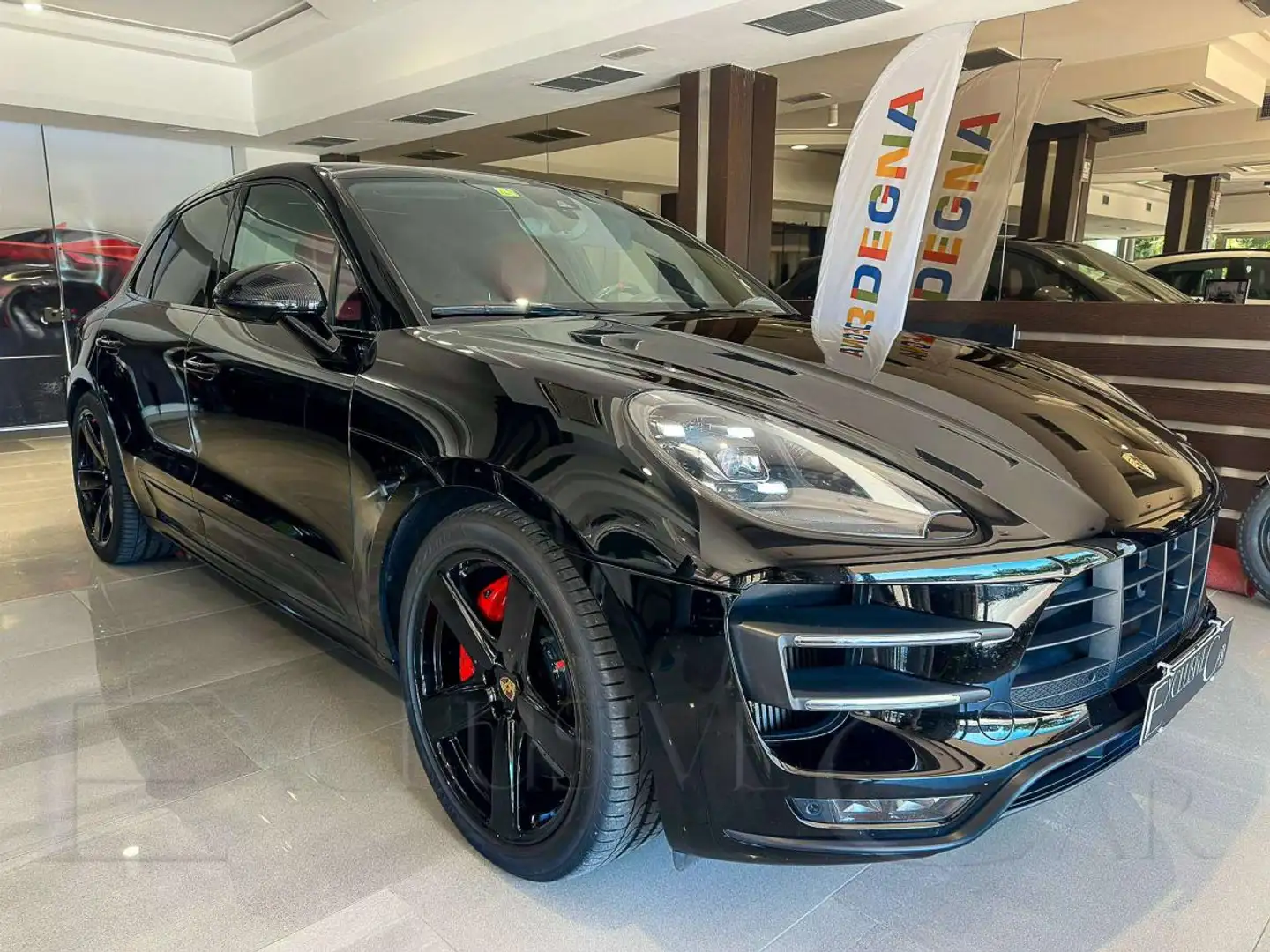 Porsche Macan 3.6 Turbo Performance 440cv pdk Nero - 1