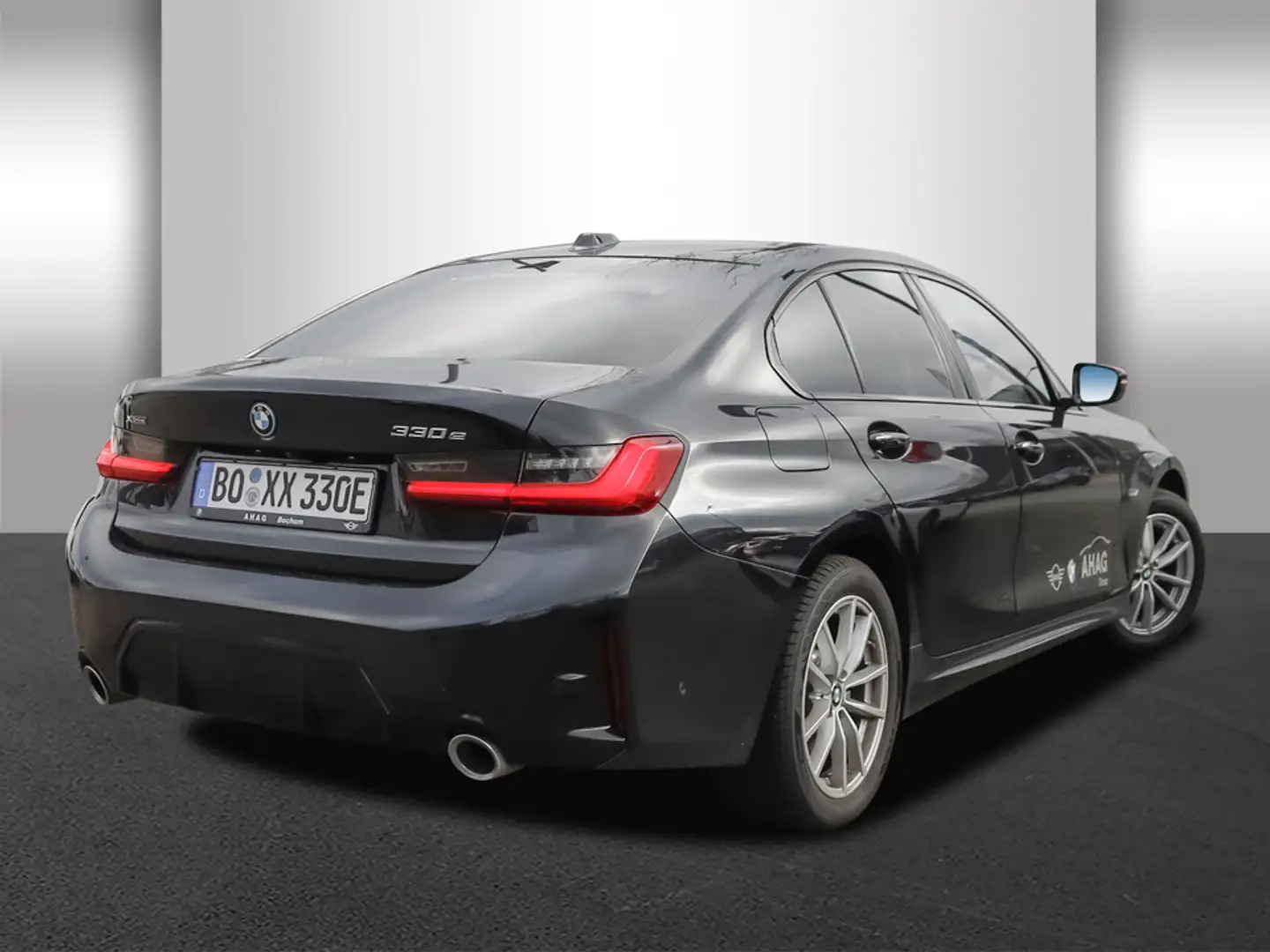 BMW 330 e xDrive Limousine | M Sportpaket | Innovationspak Schwarz - 2
