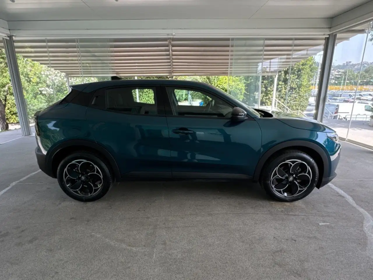 Alfa Romeo Junior 2025