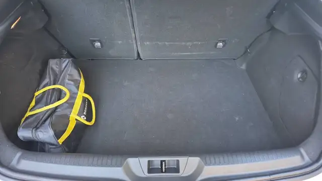 Renault Megane view 14