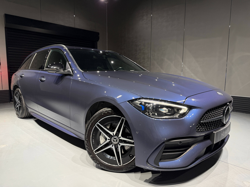 Mercedes-Benz C 300 C 300 e PHEV PACK AMG Sport Edition//CAMERA//LED//XENON// — photo 4
