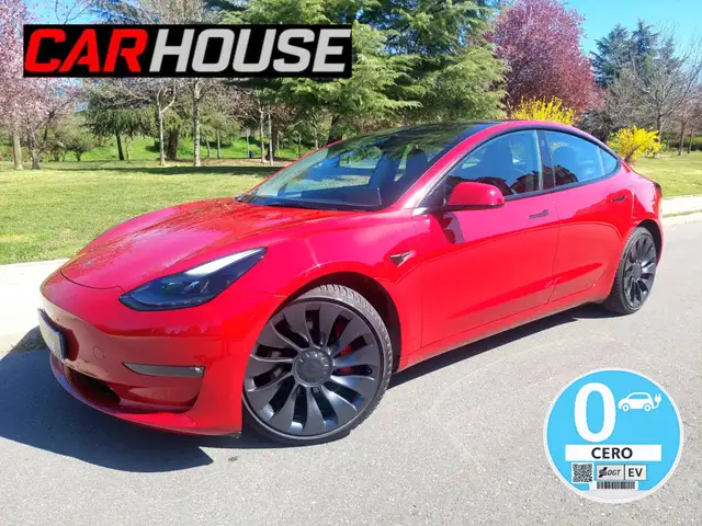 Tesla Model 3 Long-Range Dual Motor Performance AWD