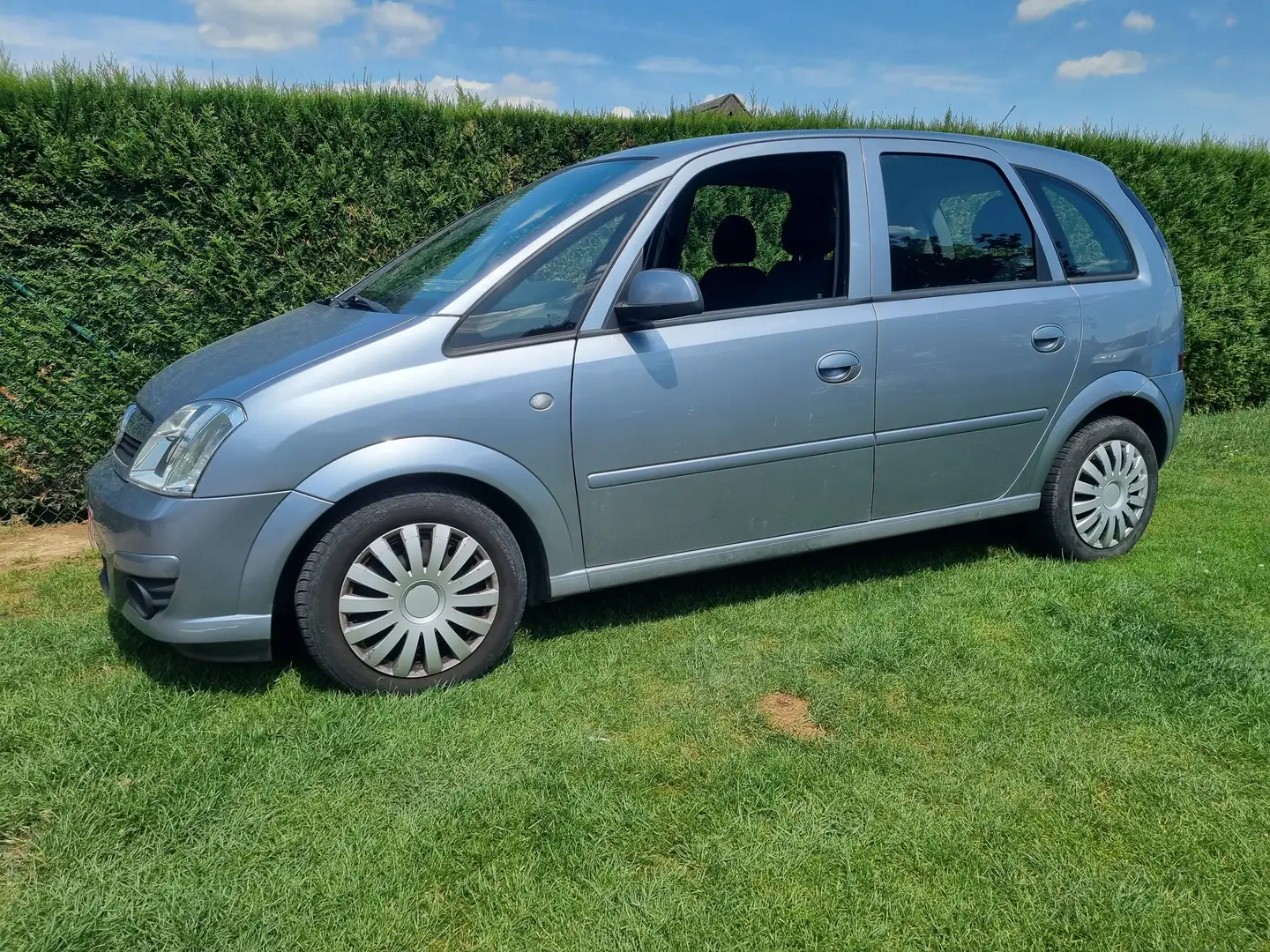 Opel Meriva Meriva 1.7 DTH DTi 16v Prete à immatriculer !!! Zilver - 1