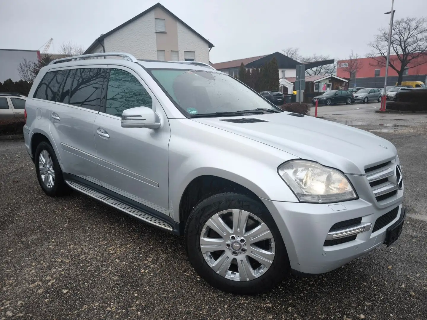 Mercedes-Benz GL 350 CDI BlueEfficiency 4Matic 7 SITZER Plateado - 1