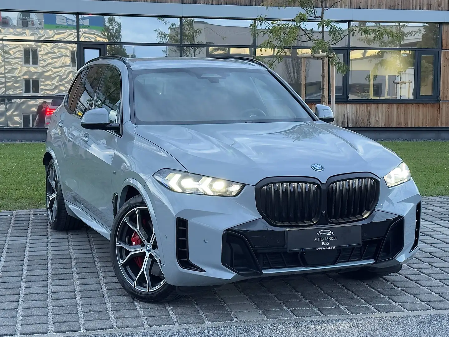 BMW X5 xDrive50e PHEV *M-PAKET PRO, 360 KAMERA, H&K, LUFT* Grau - 1
