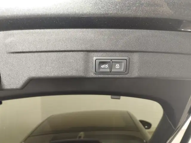 Audi A5 view 11