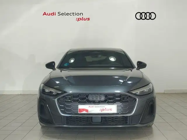 Audi A5 view 2