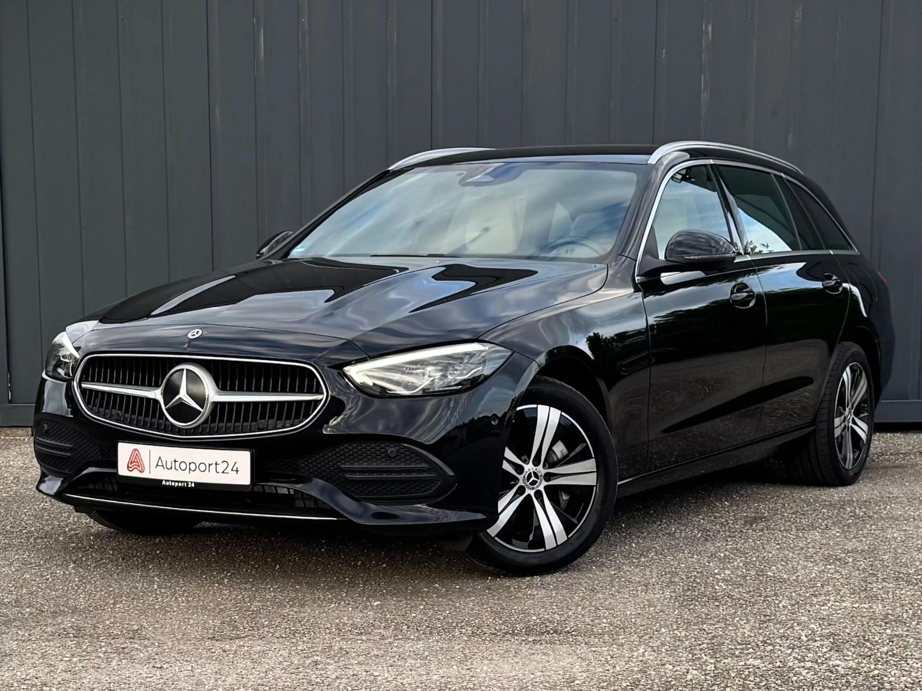 Mercedes-Benz C 300 C T-Modell C 300 e*313ps*Garantie*Voll Led
