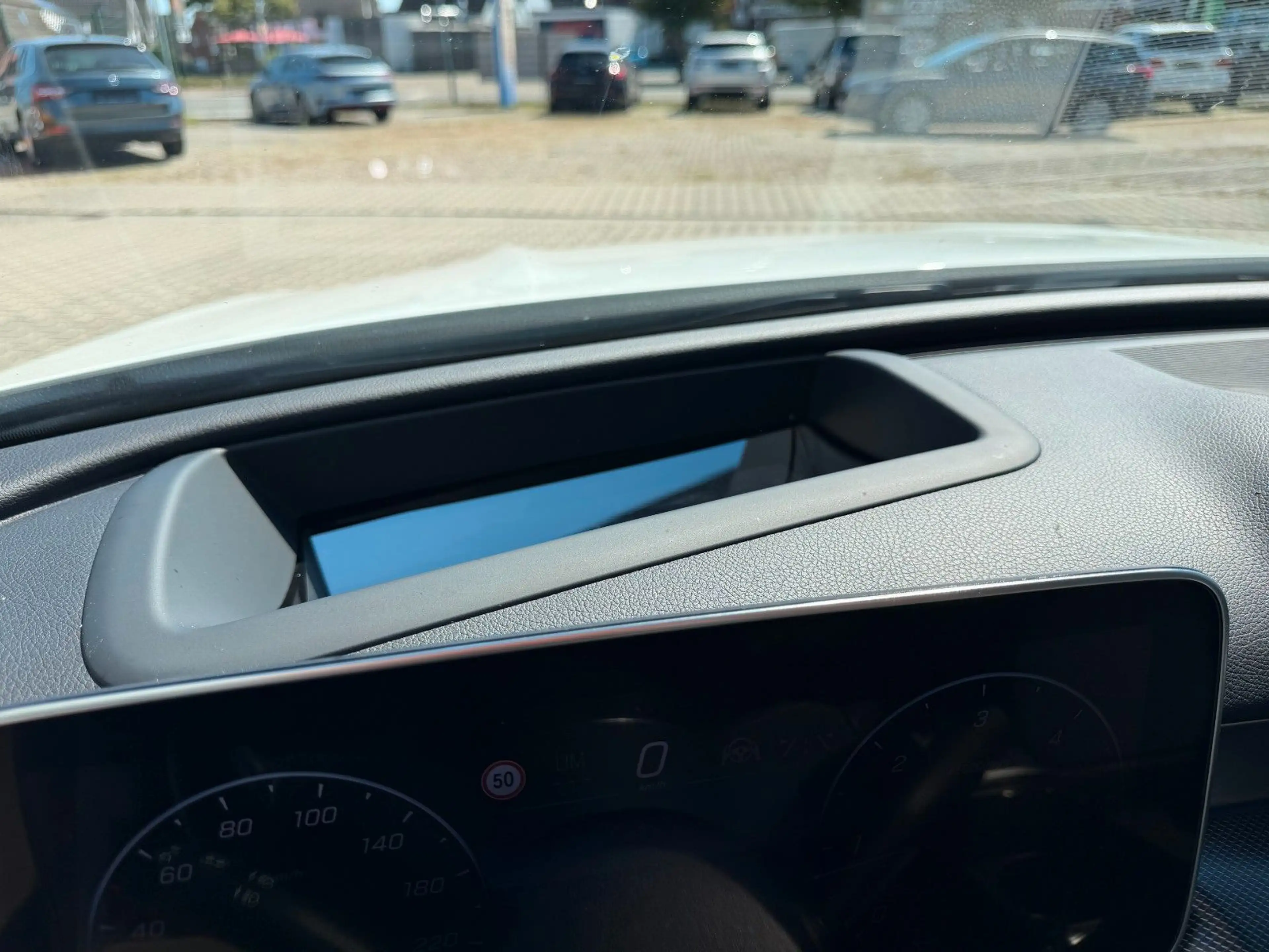 Mercedes-Benz C 220 C220d 4M*HeadUp*DigitalLight*Memory-Pak*360°Kam — photo 13
